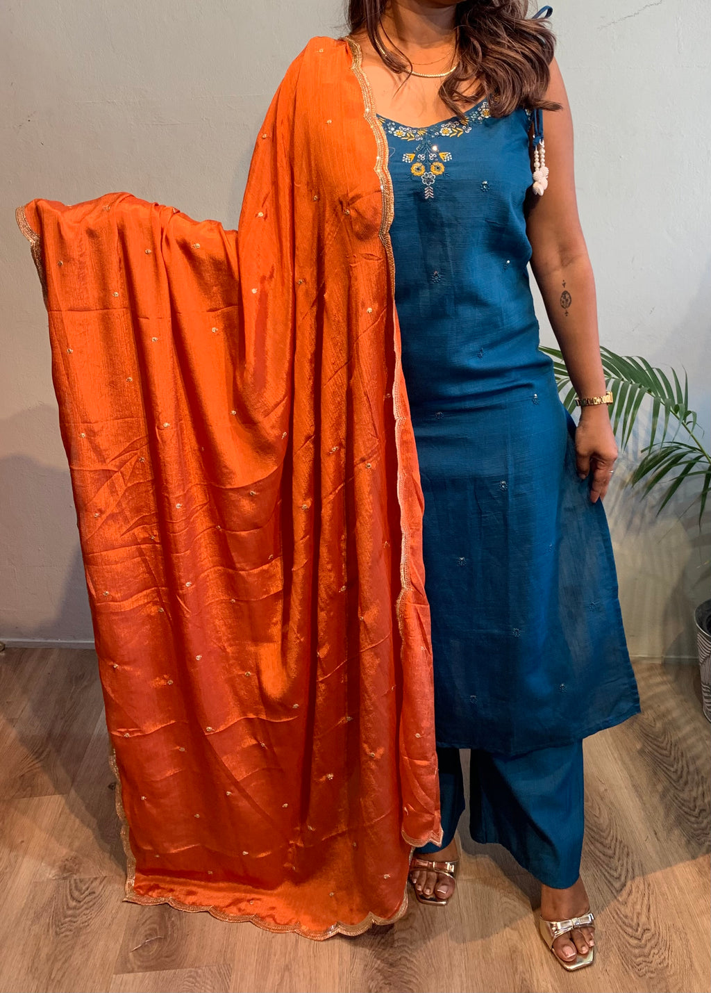 Sheshti cordset