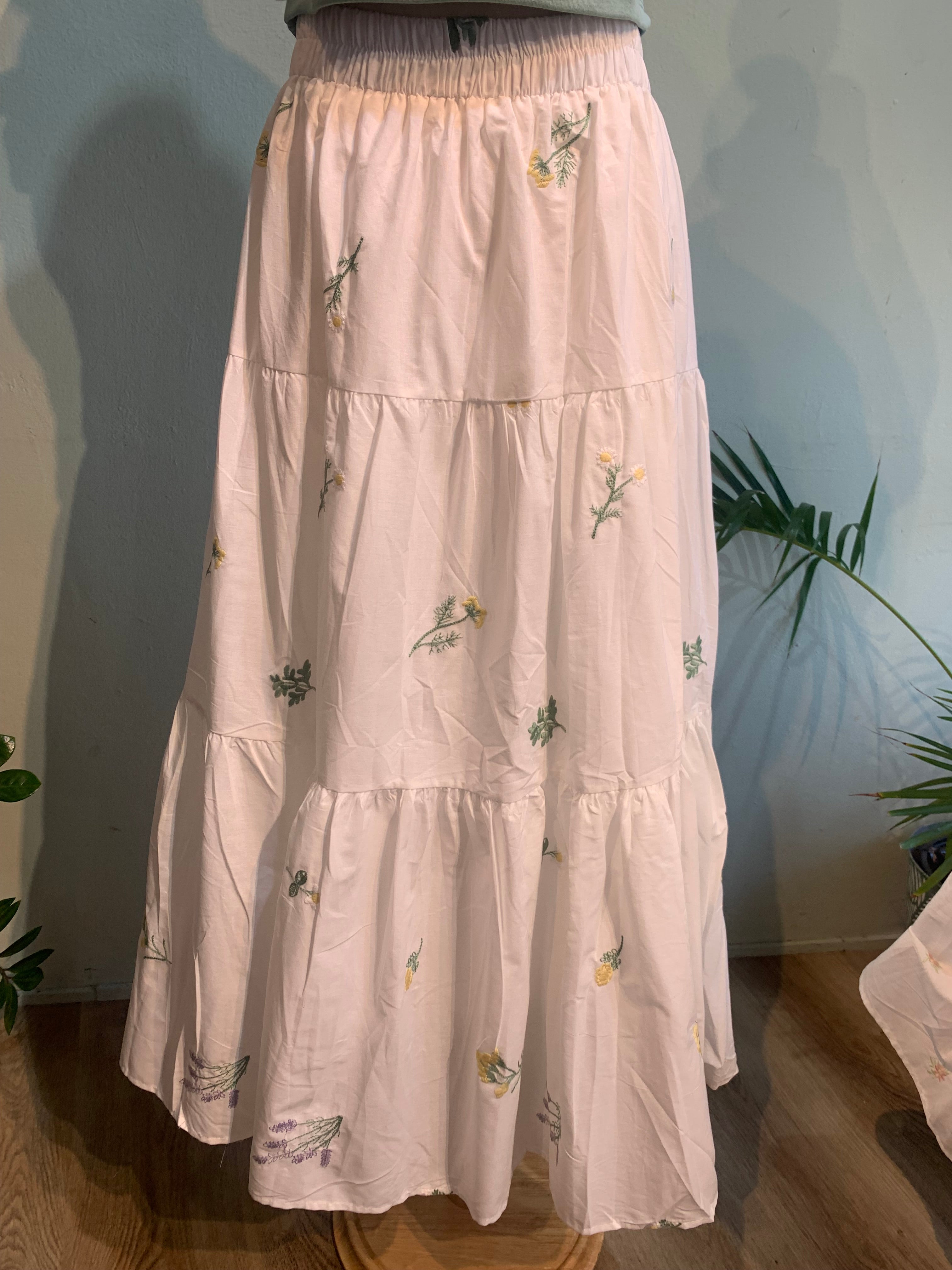 Kleo embroidered skirt