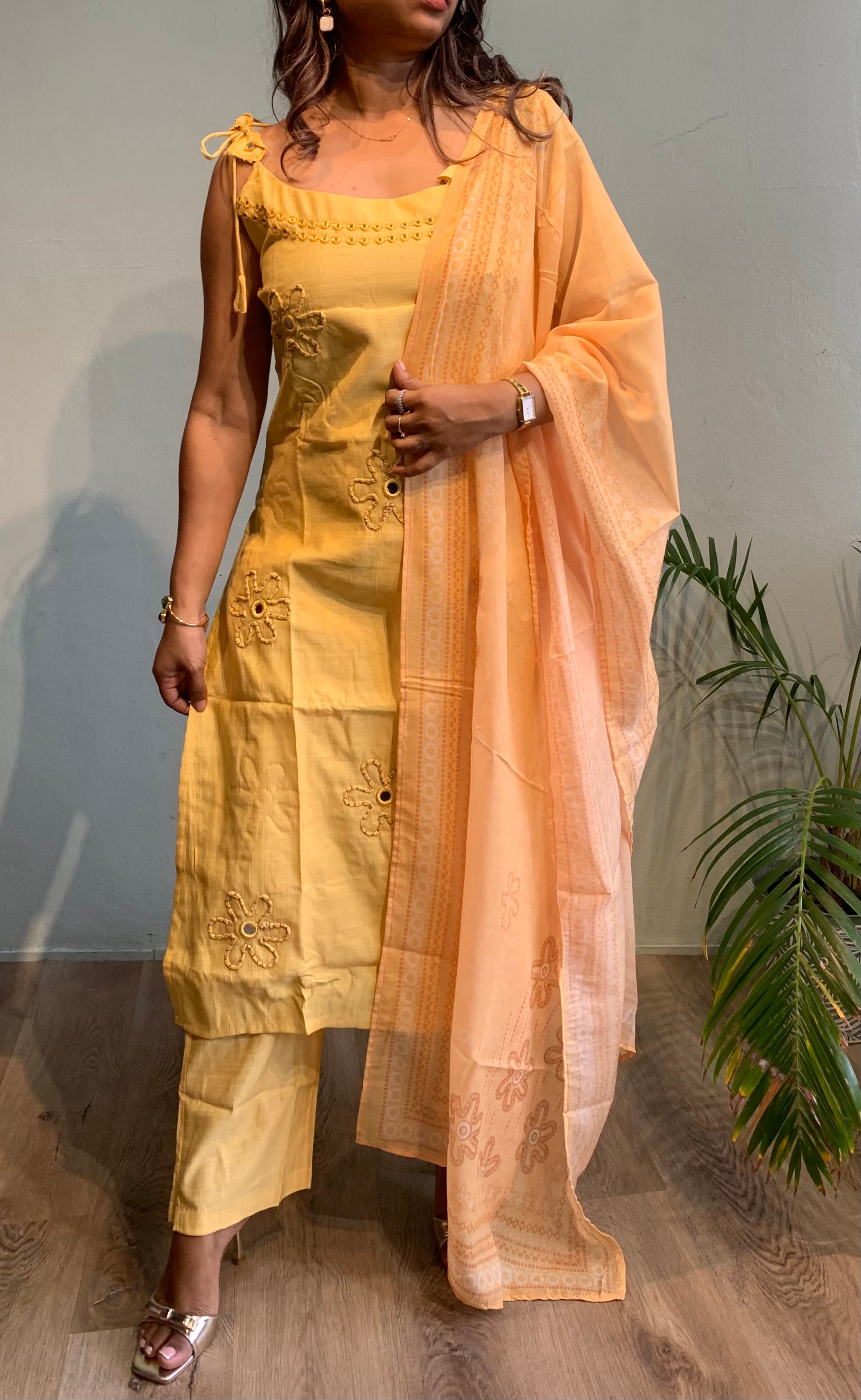 Tami Churidar set