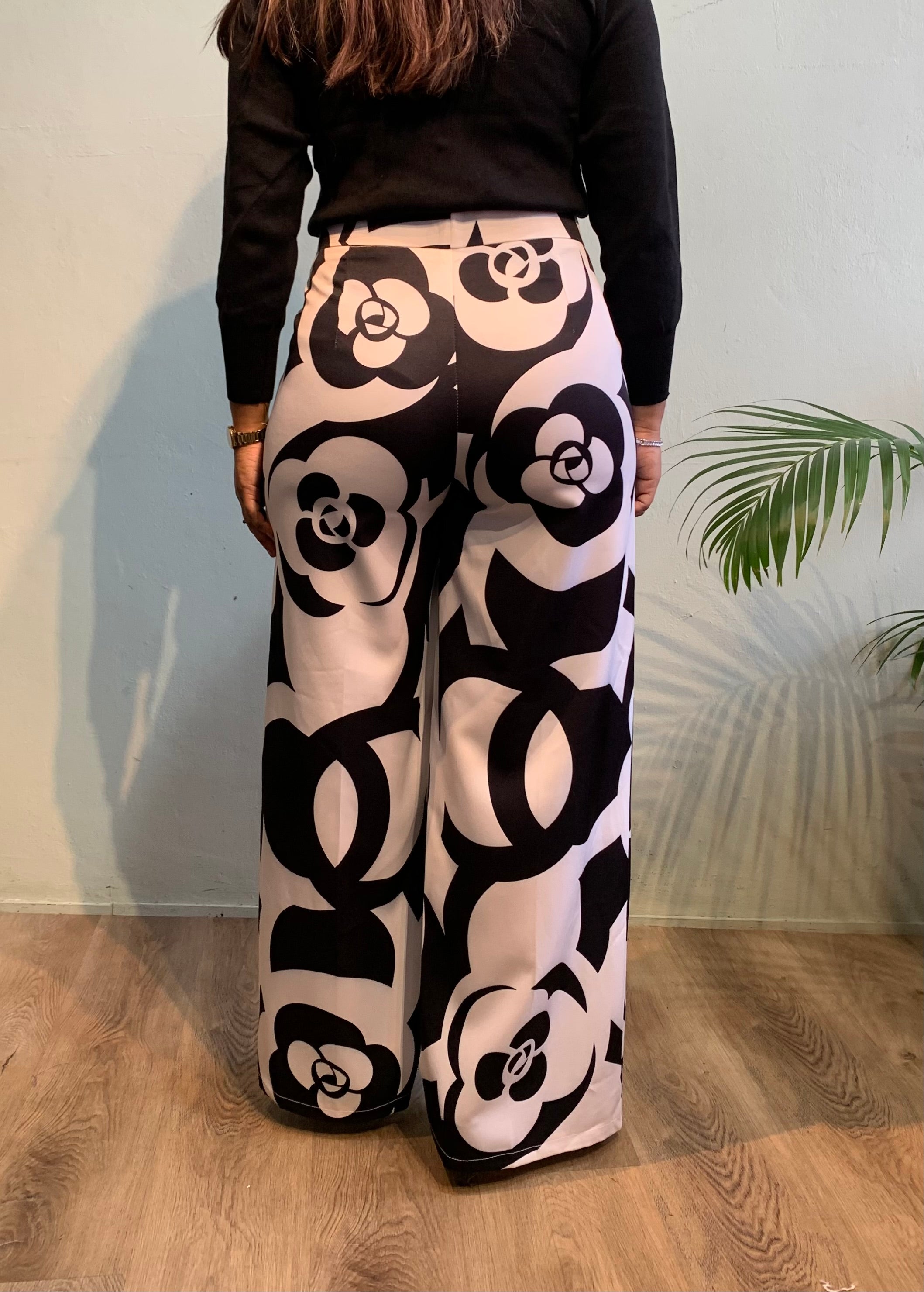 Carnelia pants