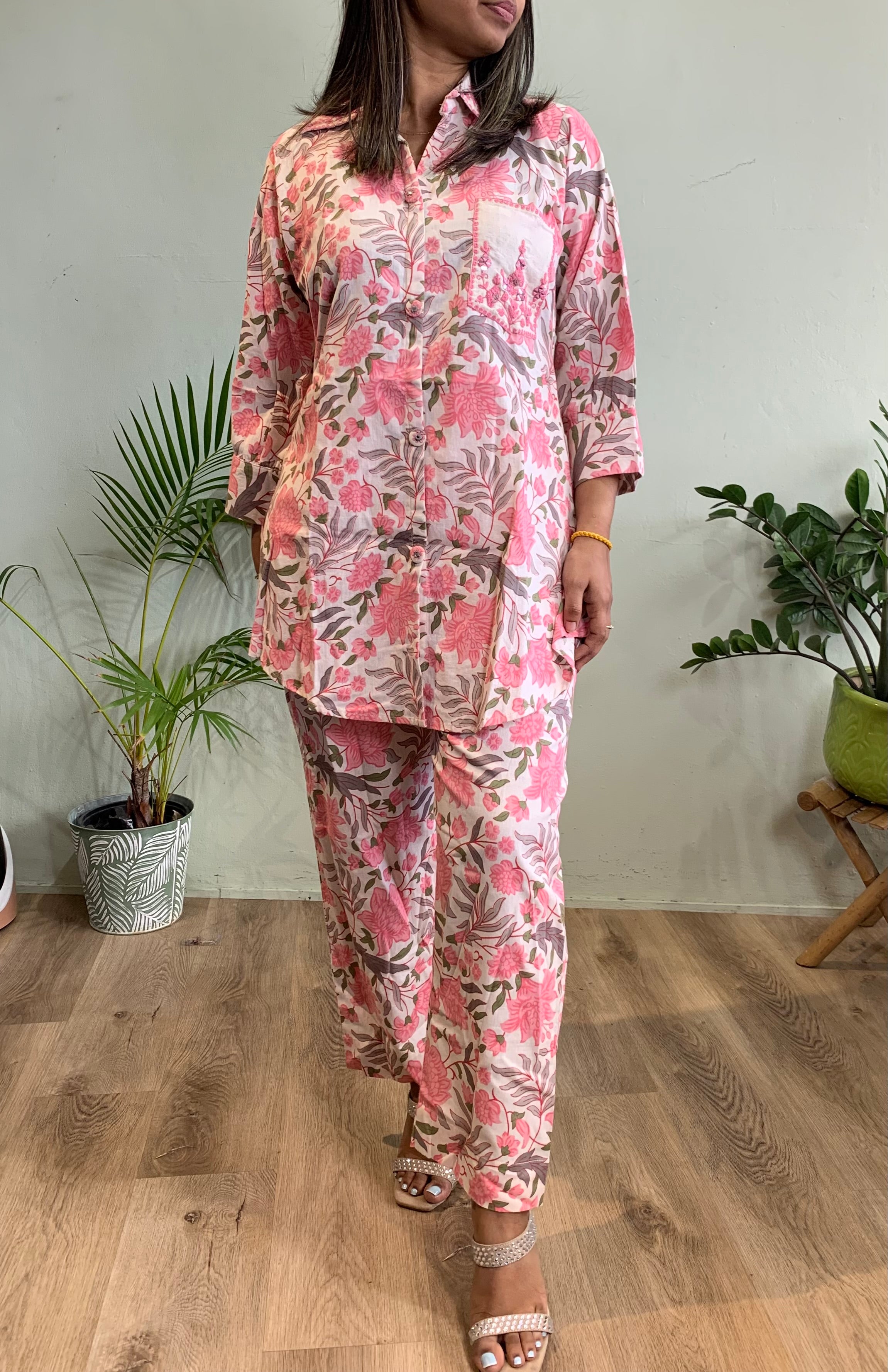 Cord set coral floral