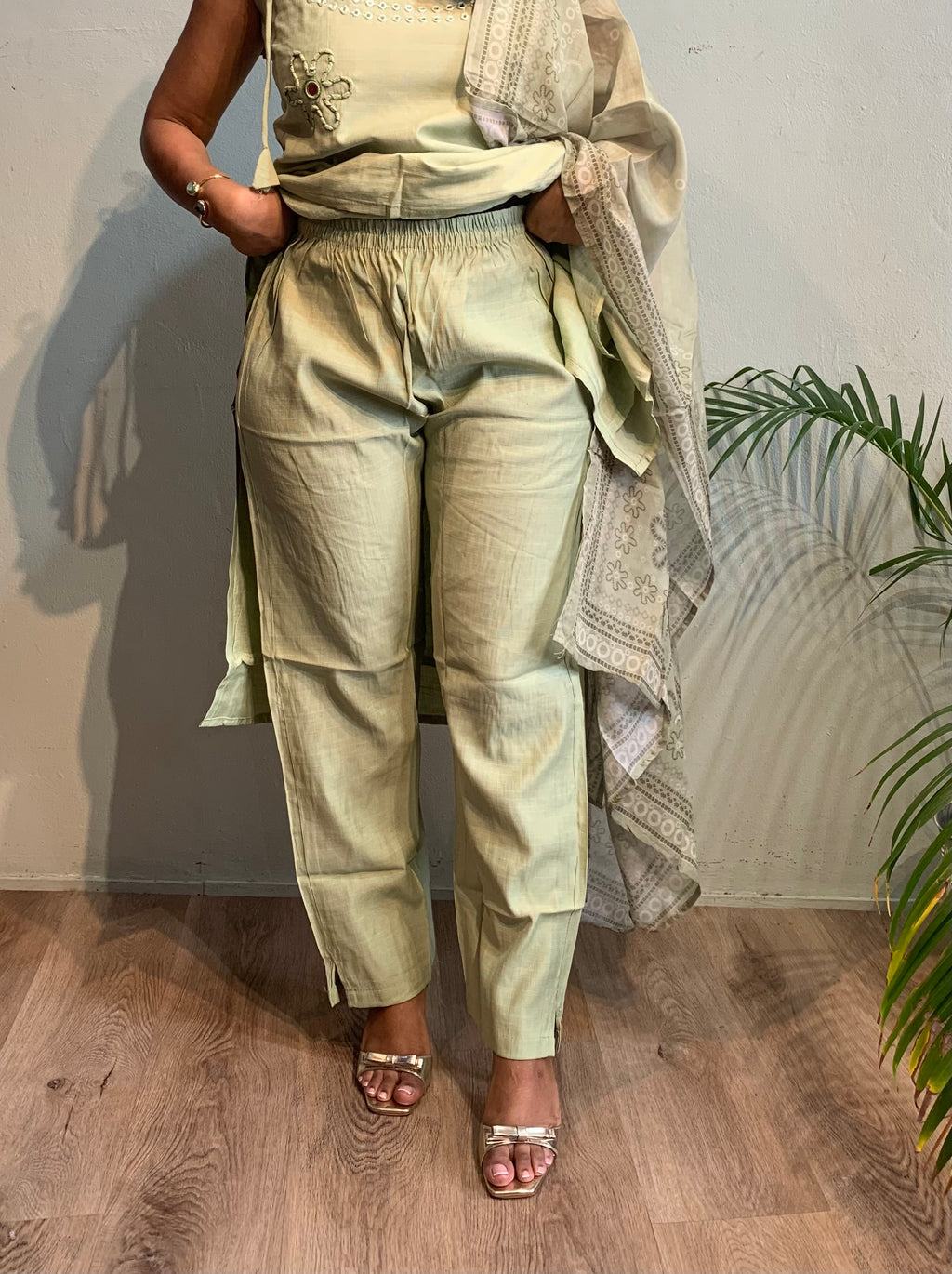 Tami Churidar set