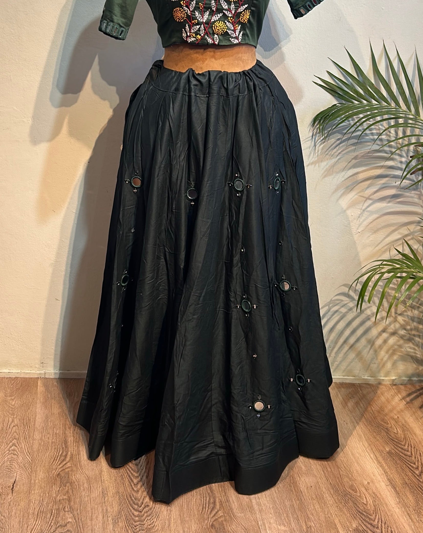 Sheshti Mirror skirt