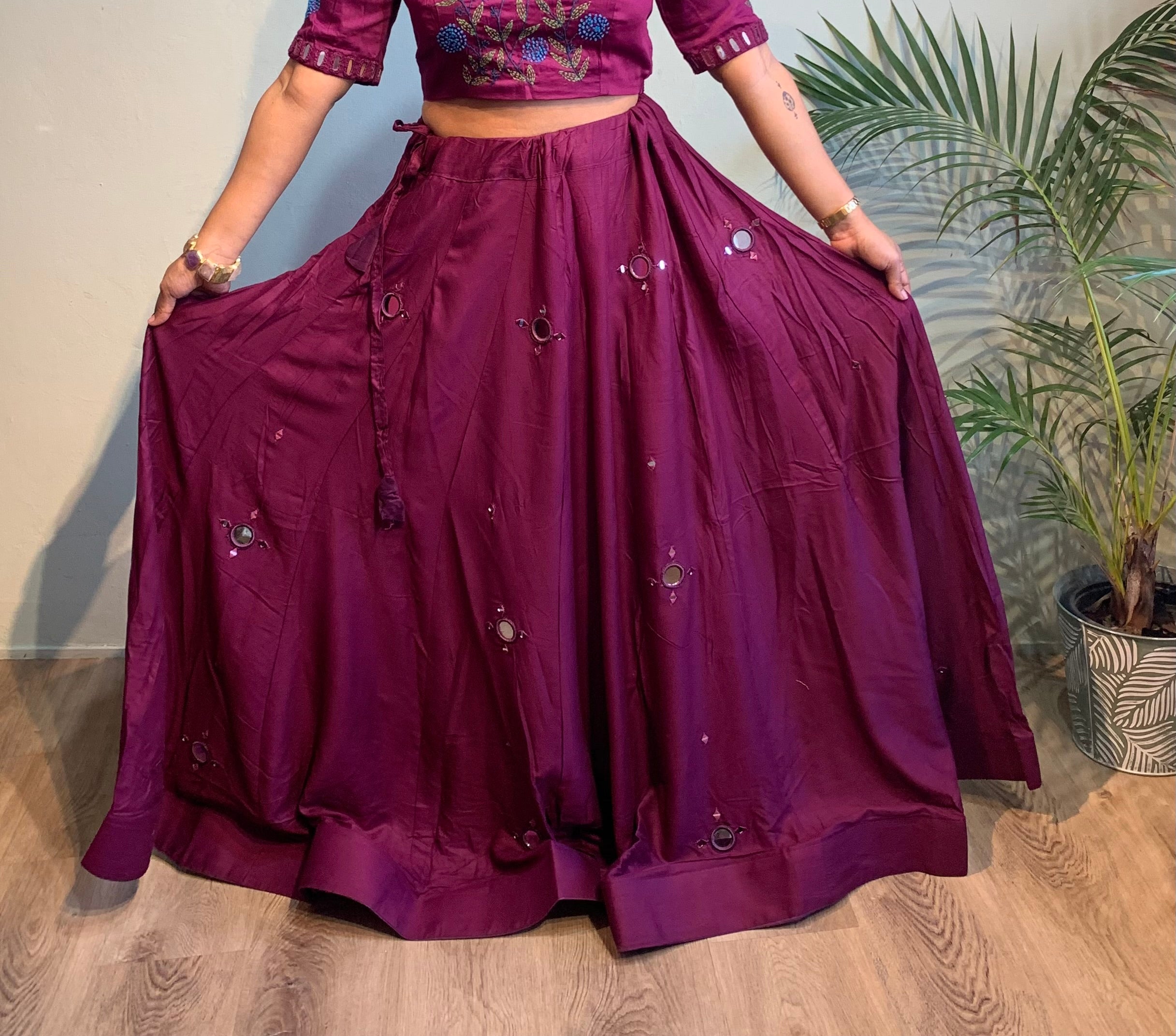 Sheshti Mirror skirt
