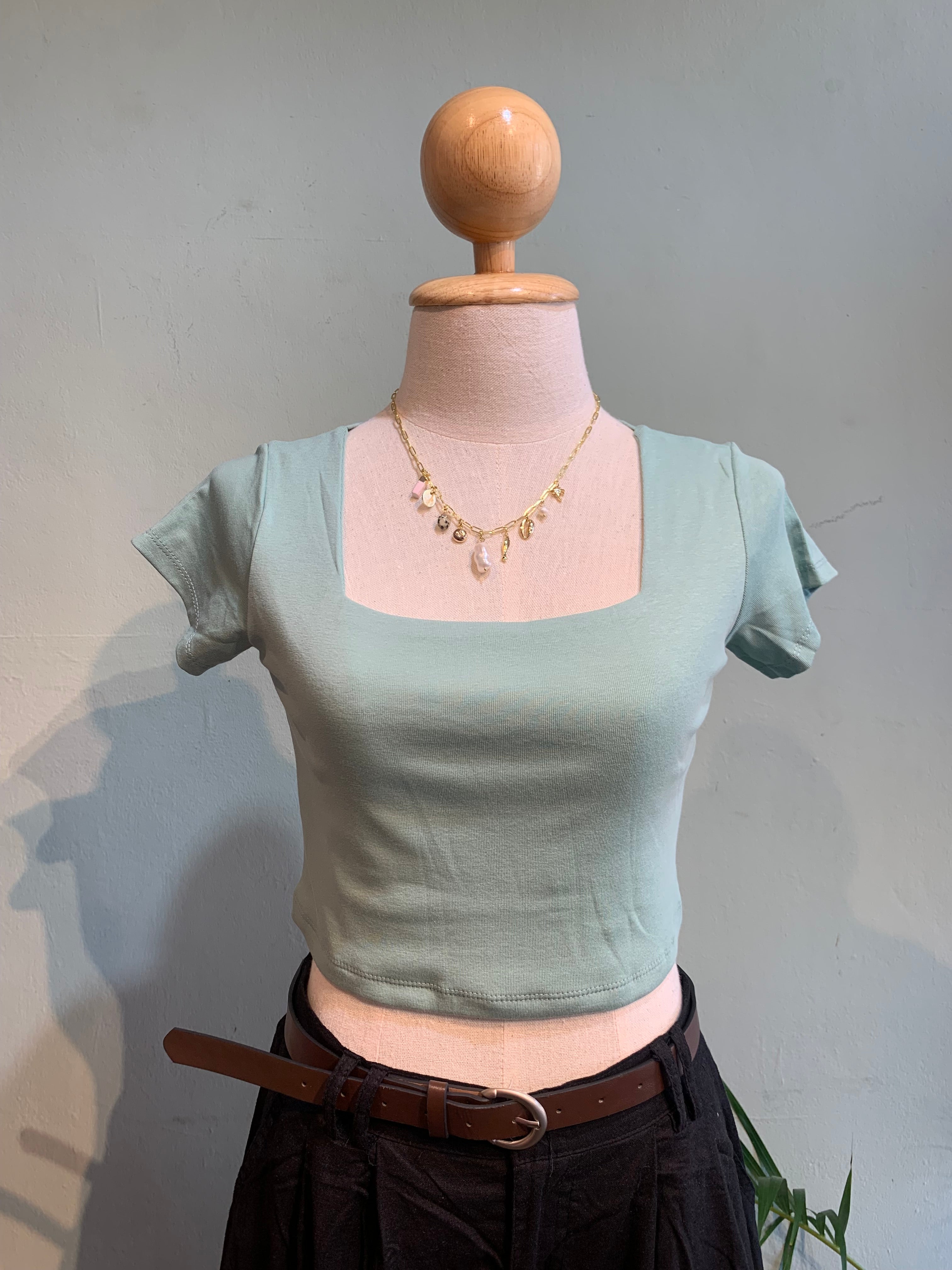 Crop top square neck