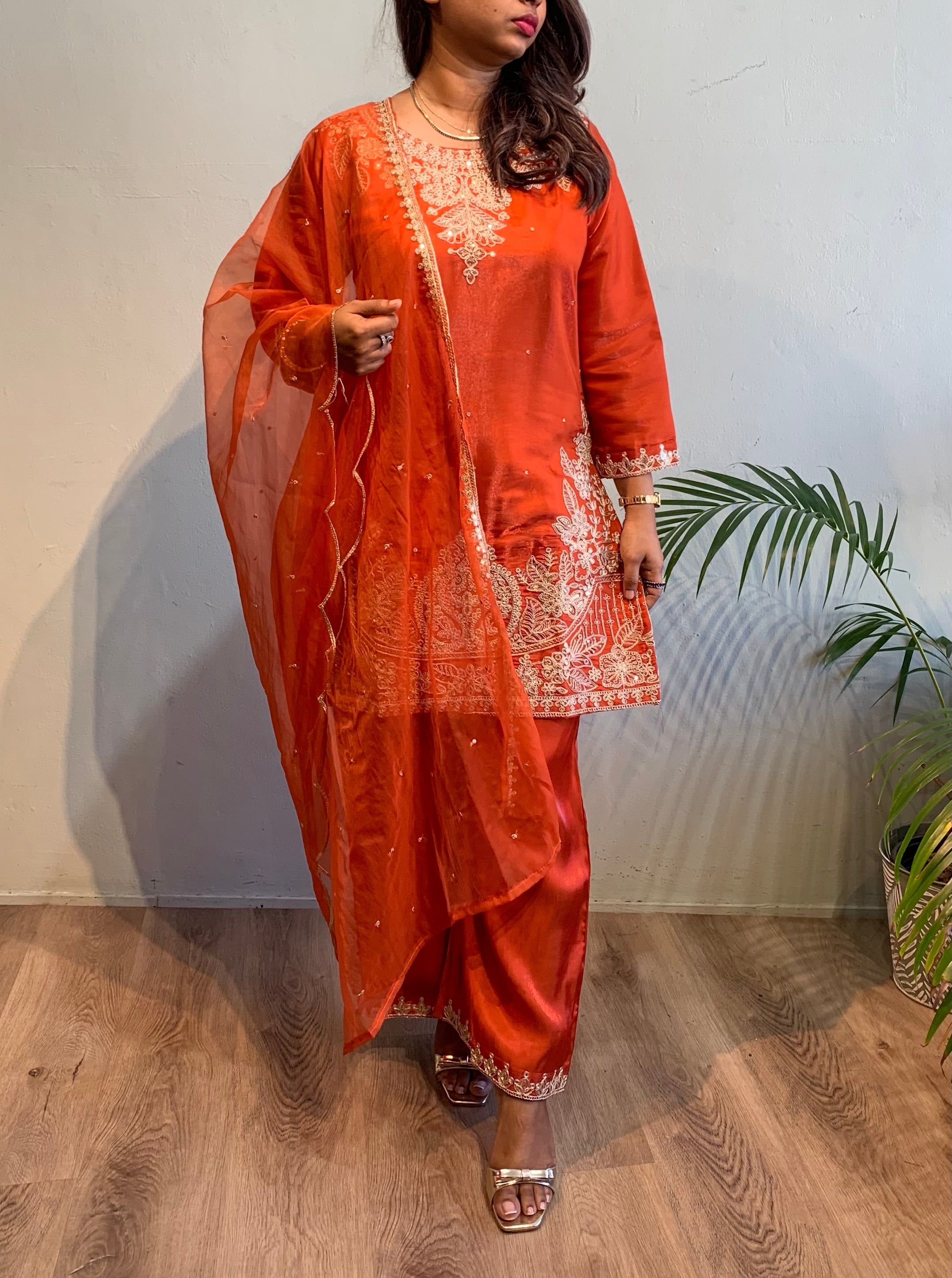 Mira Churidar