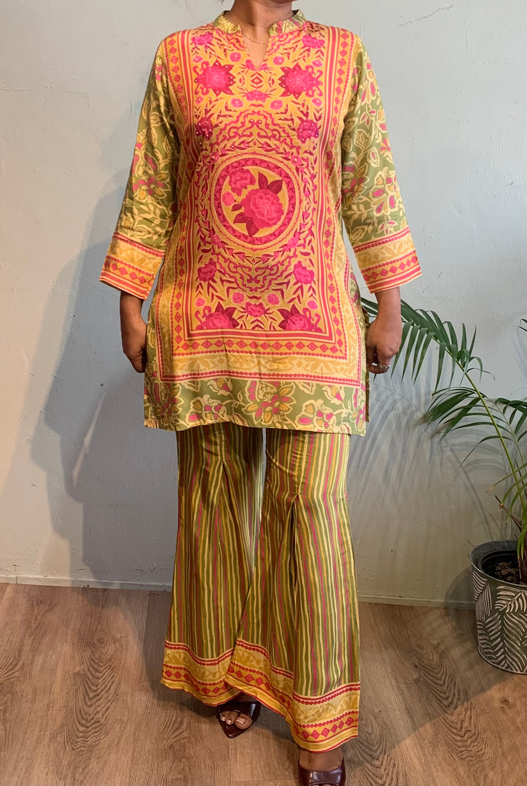 Sakhi cordset