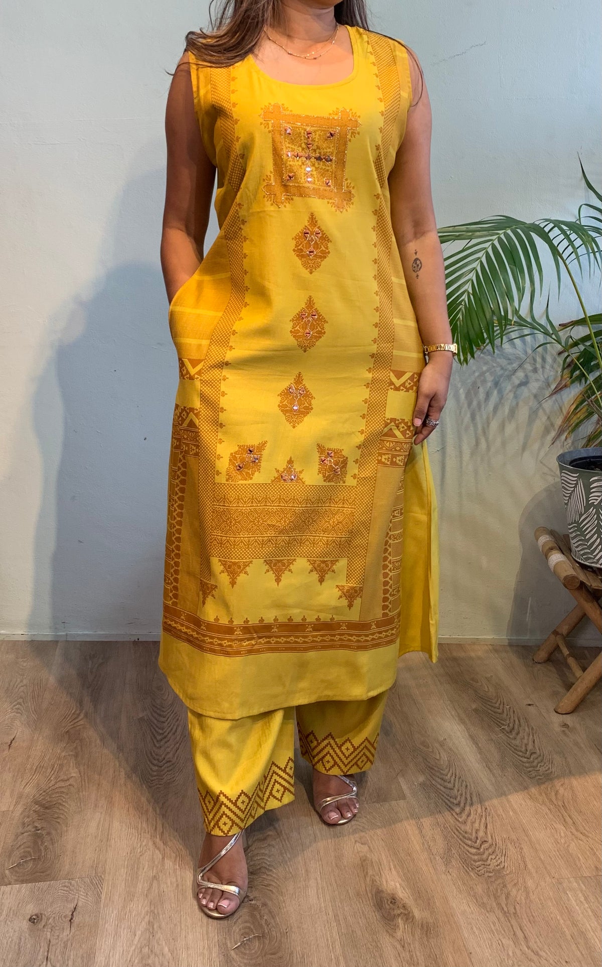 Mahima cordset