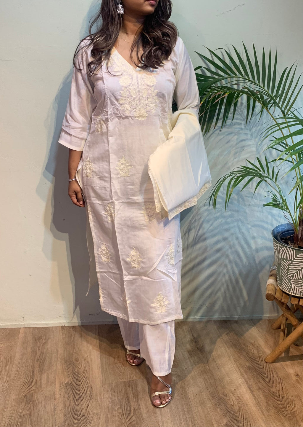 Girishi Churidar