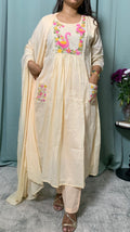 Sarashi churidar