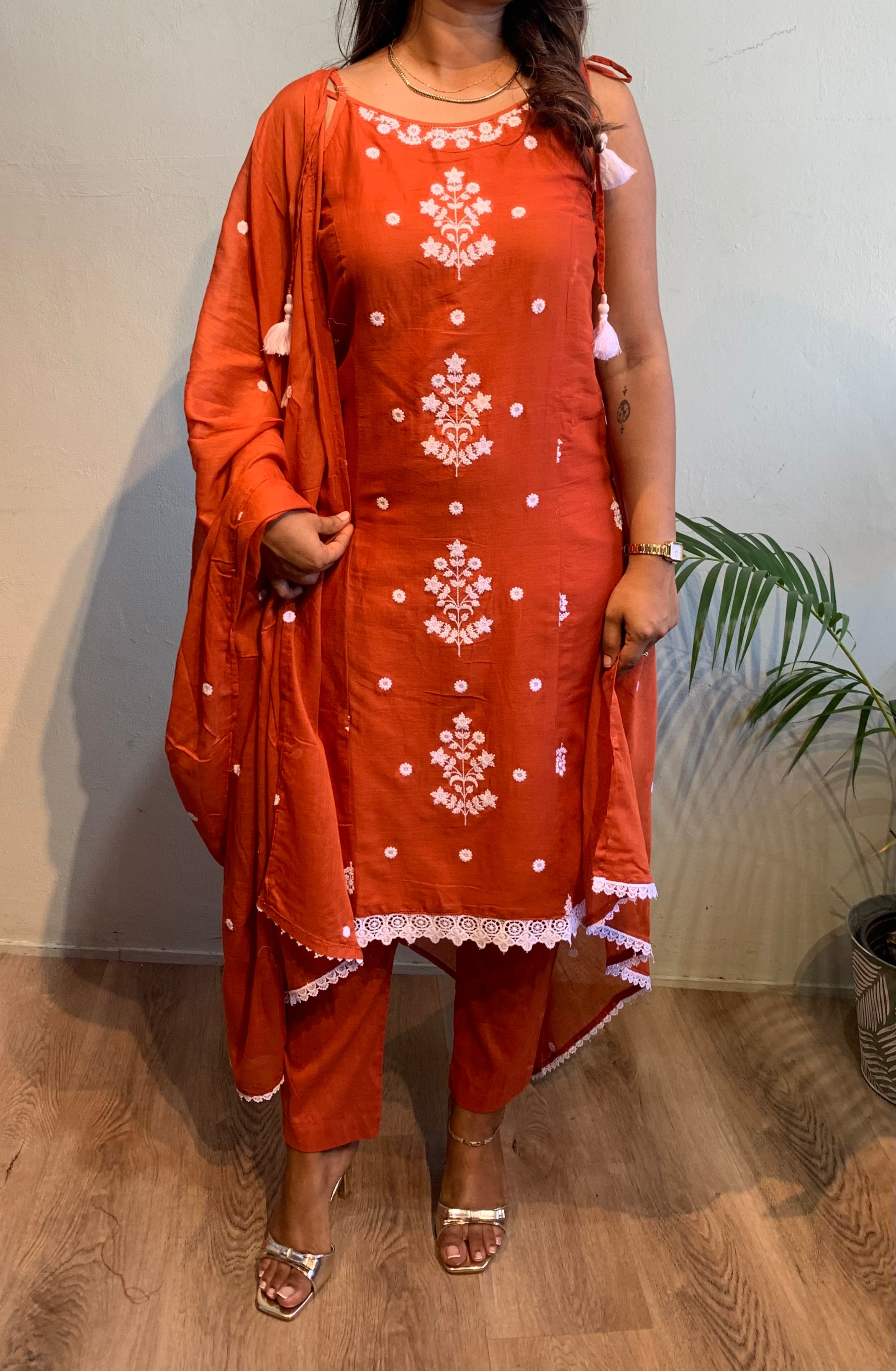 Shan Churidar