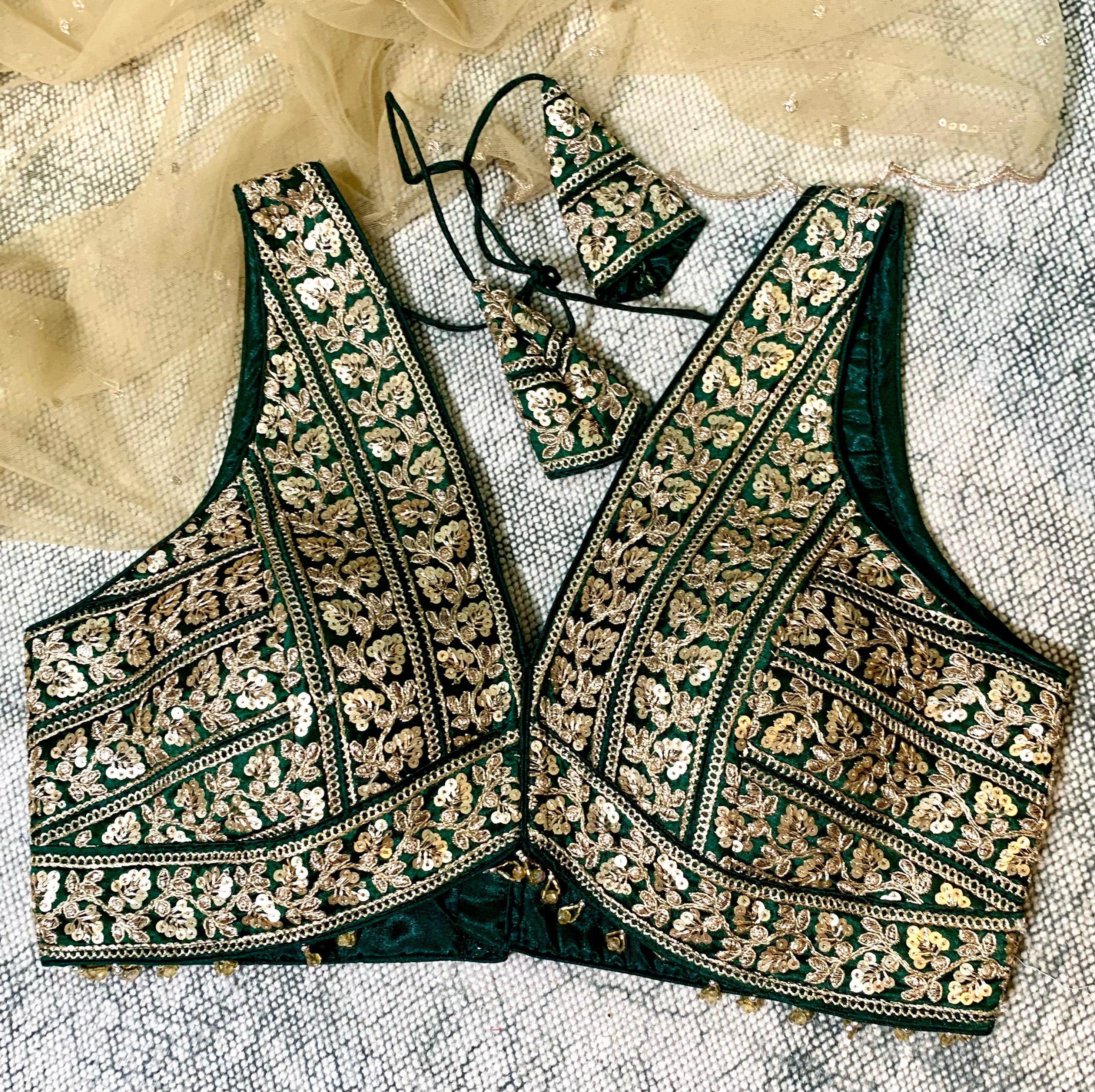 Heavy V sequin