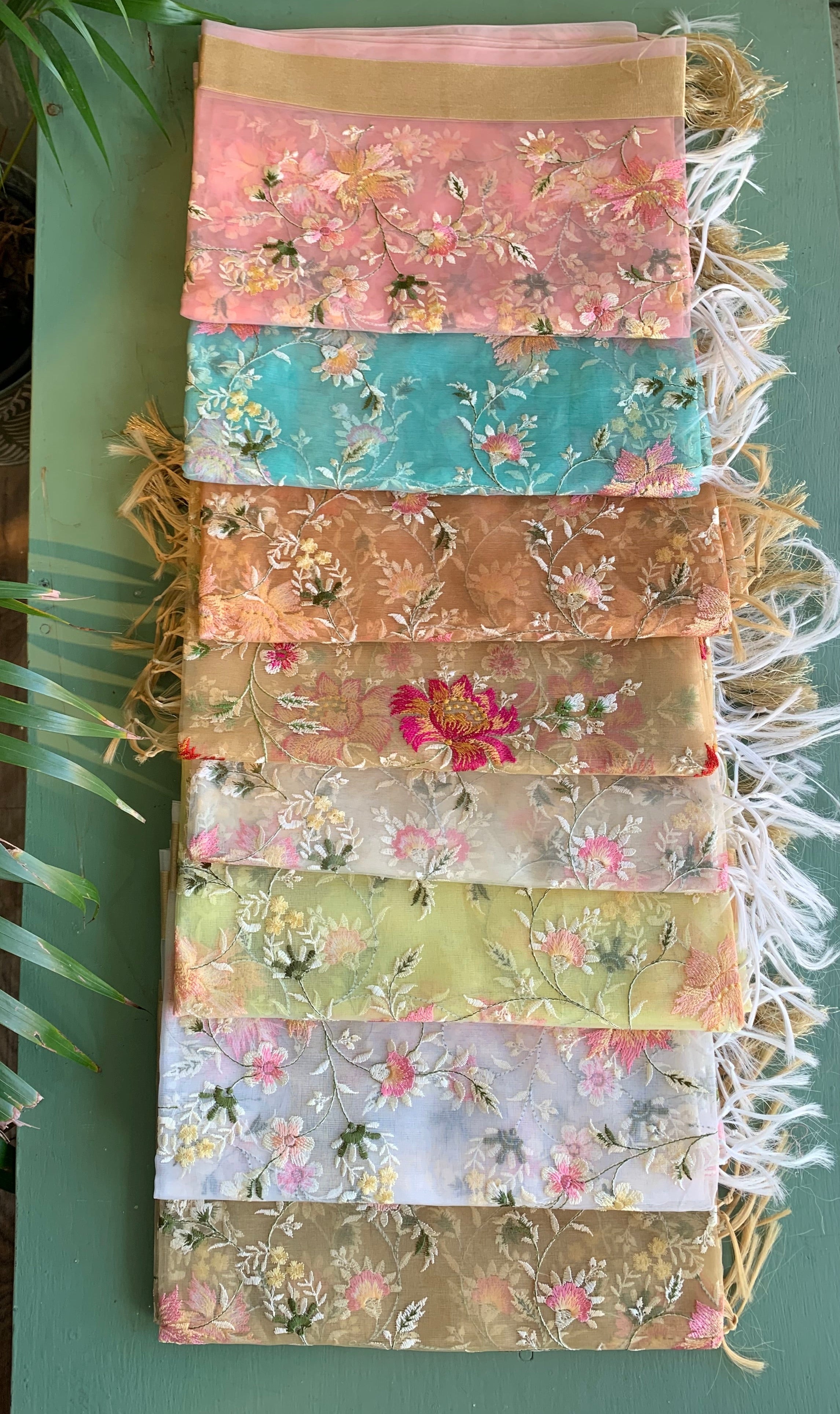 Chiki Dupatta