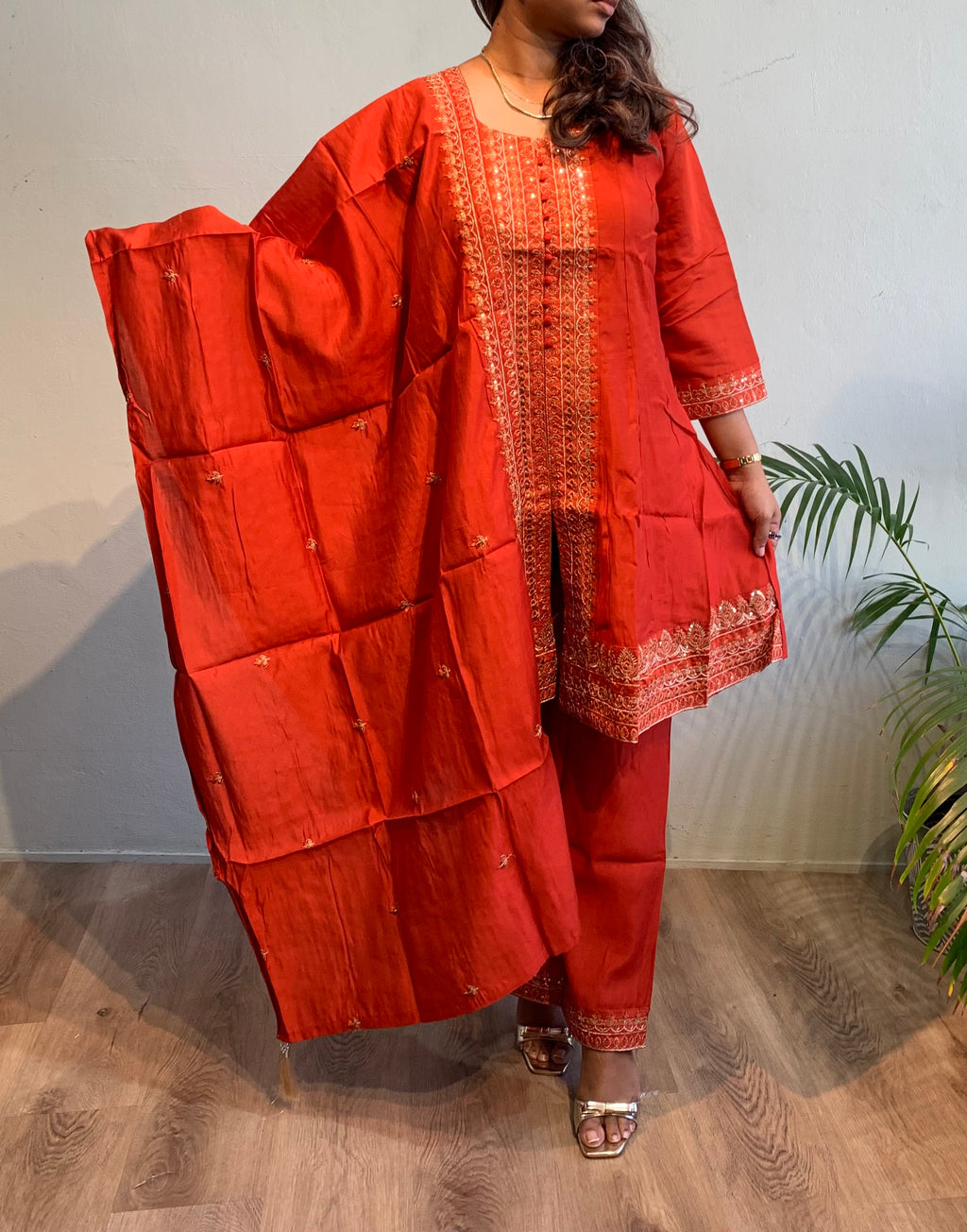 Leila Churidar