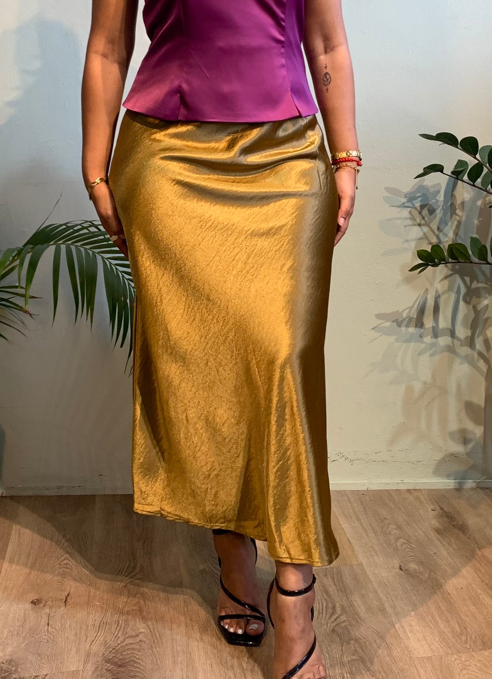 Tëia Satin skirt