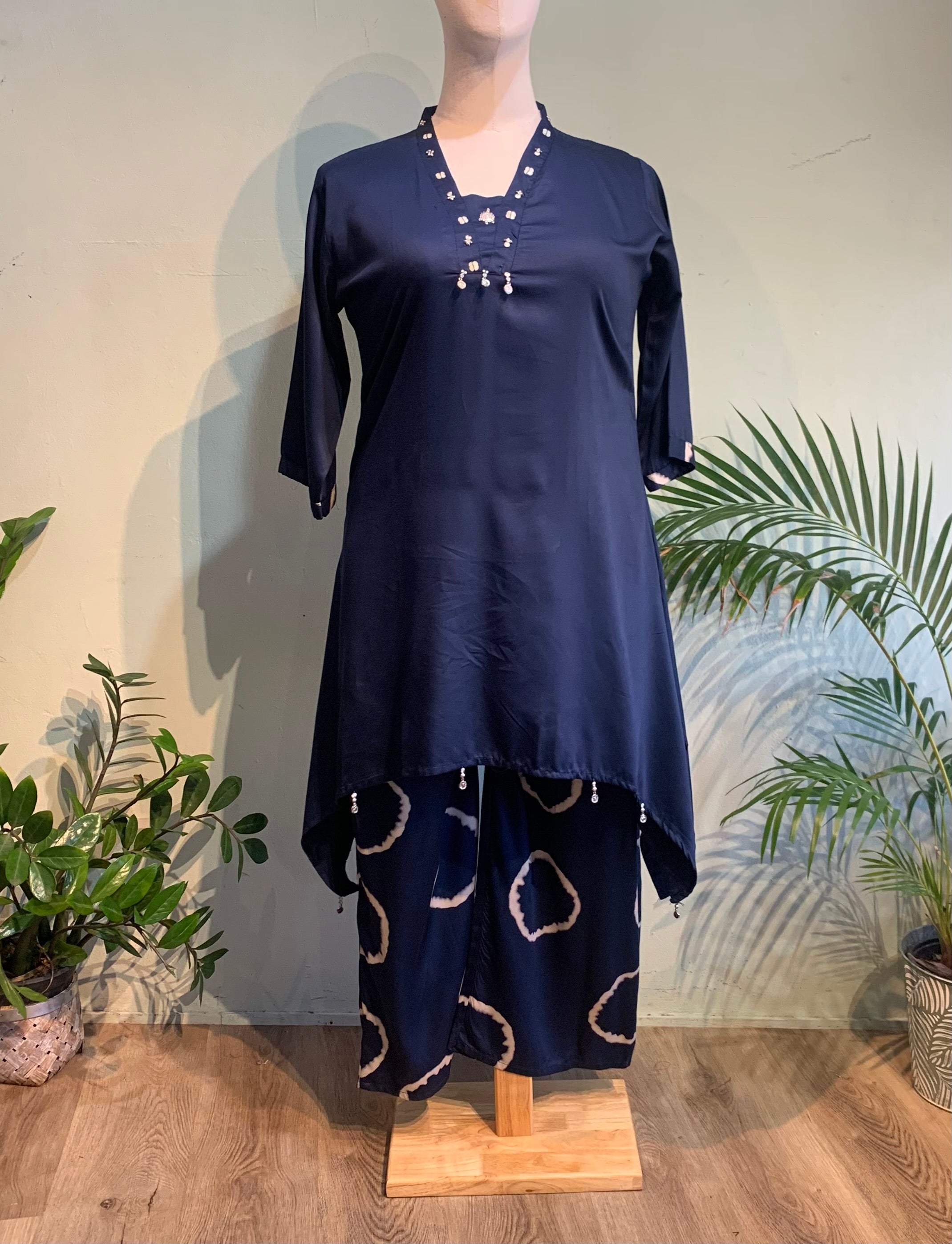 Shira cordset