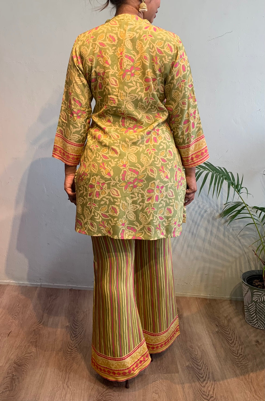 Sakhi cordset