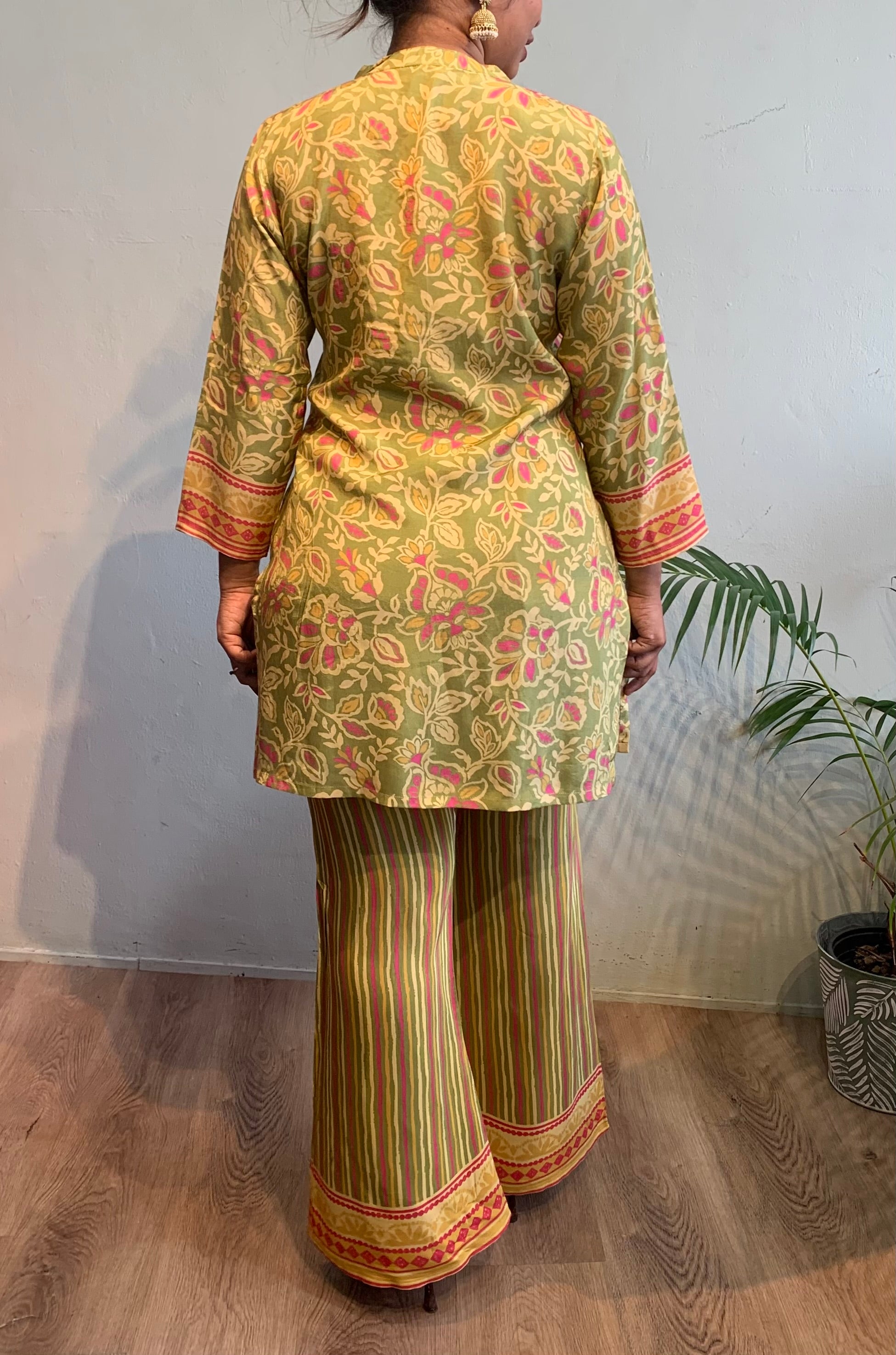 Sakhi cordset