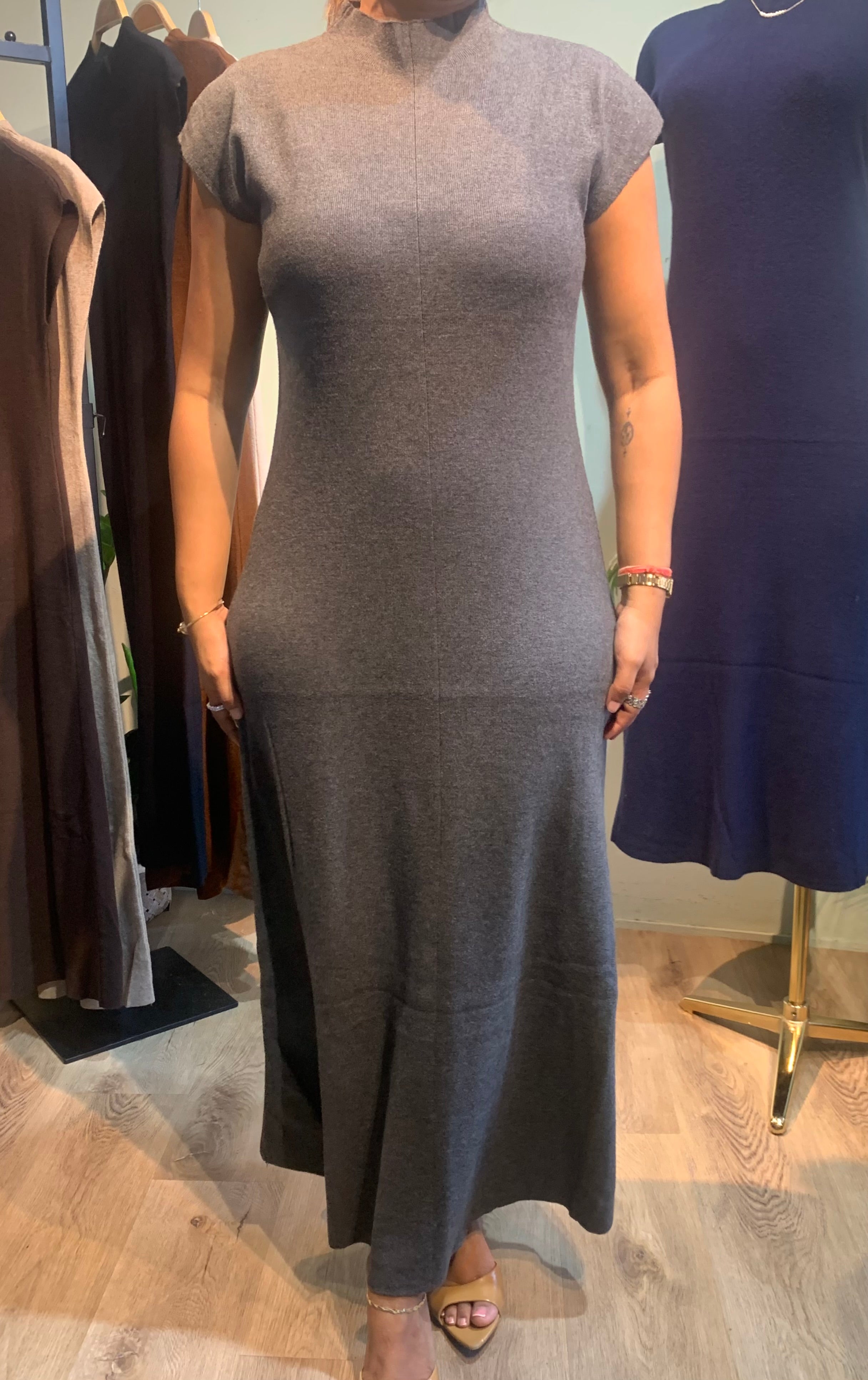 Estrela Dress