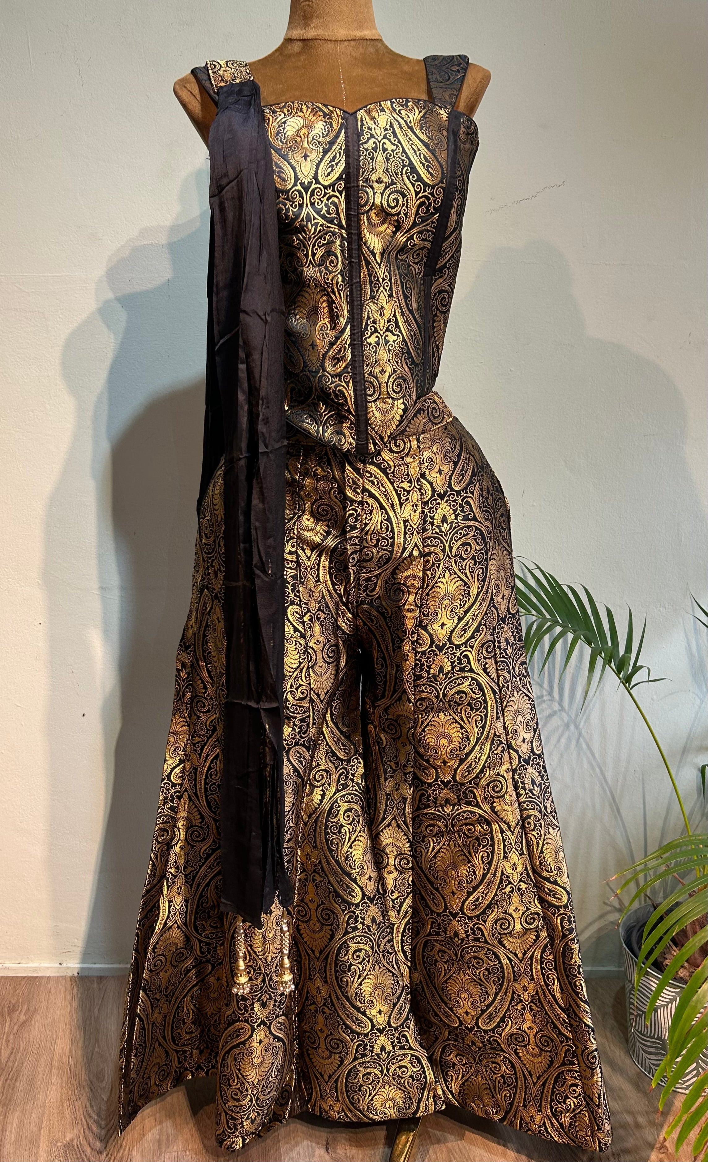 Hasini set