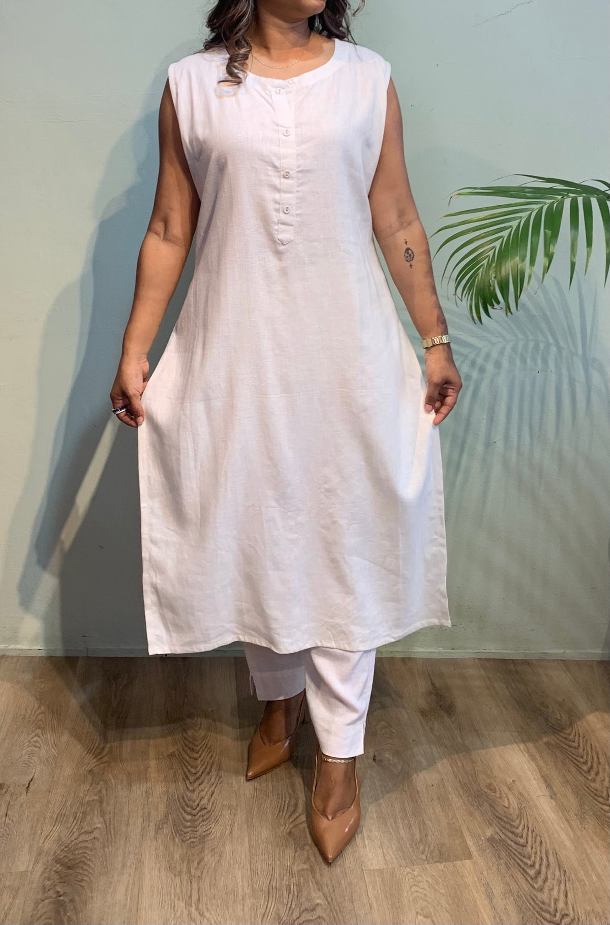 Linen cordset