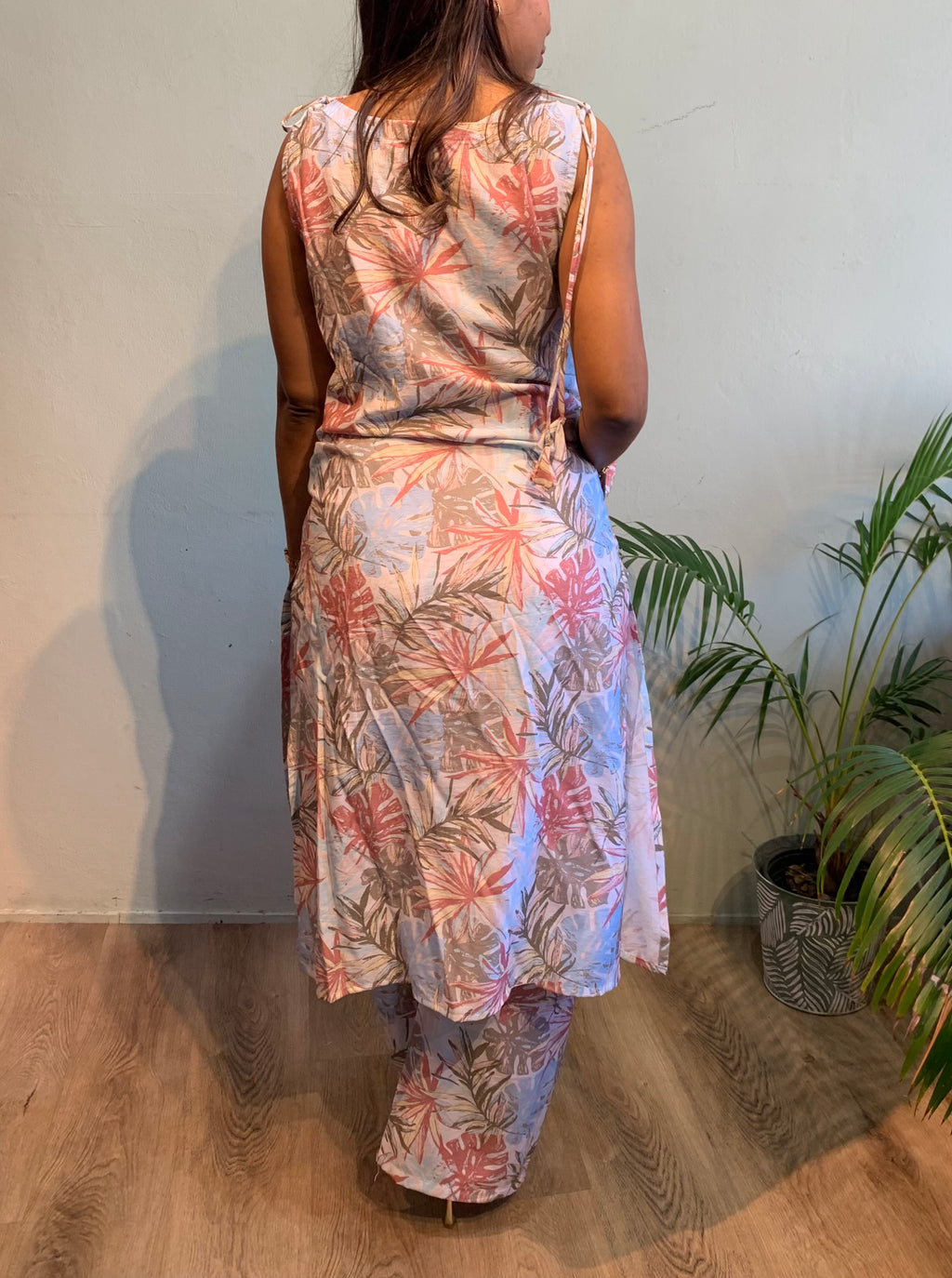 Tropical cordset