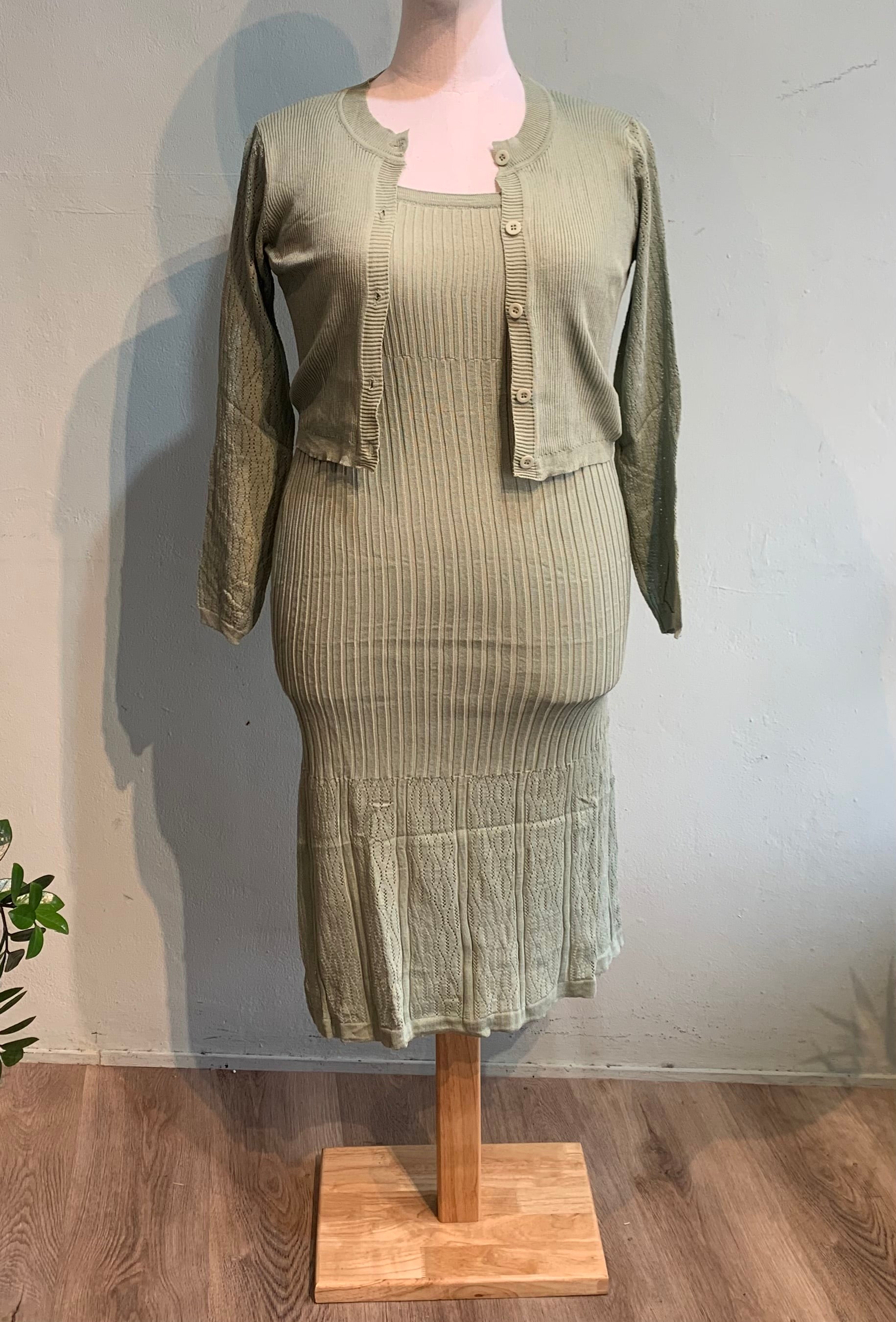Yuni dress set