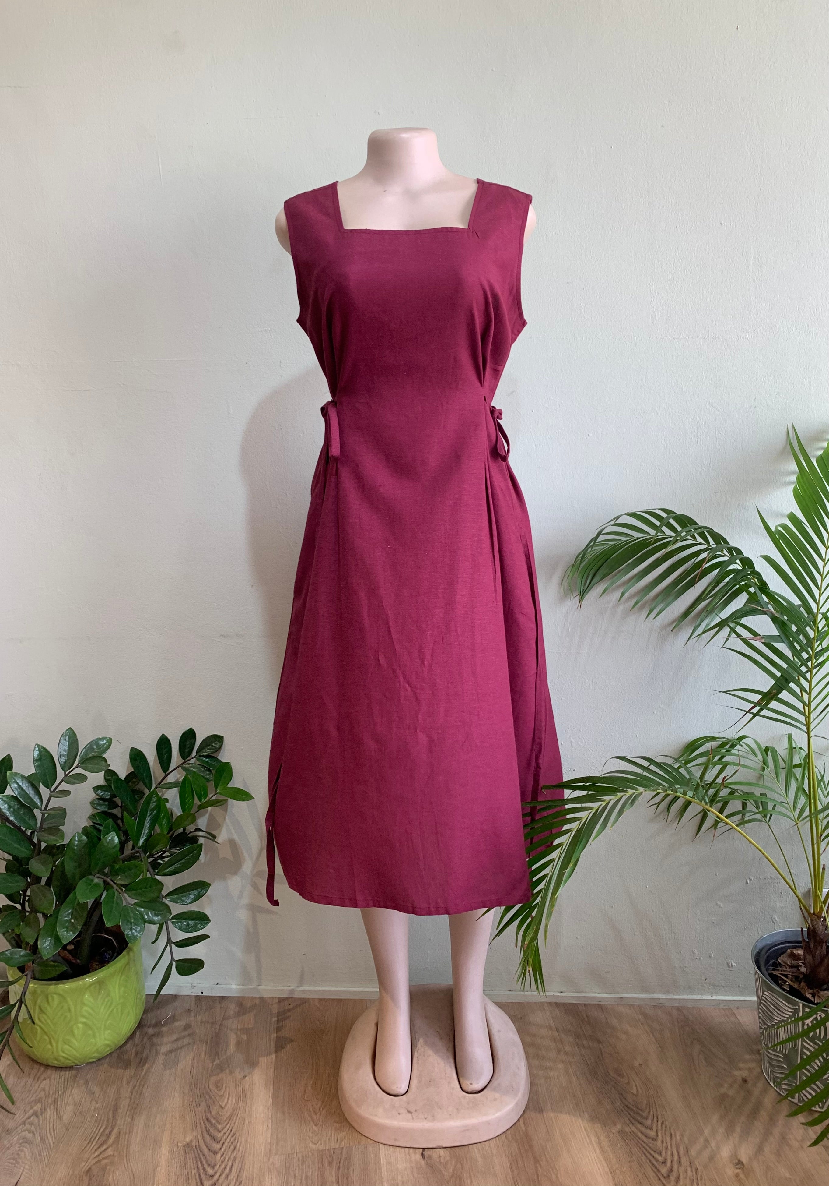 Square neck dress