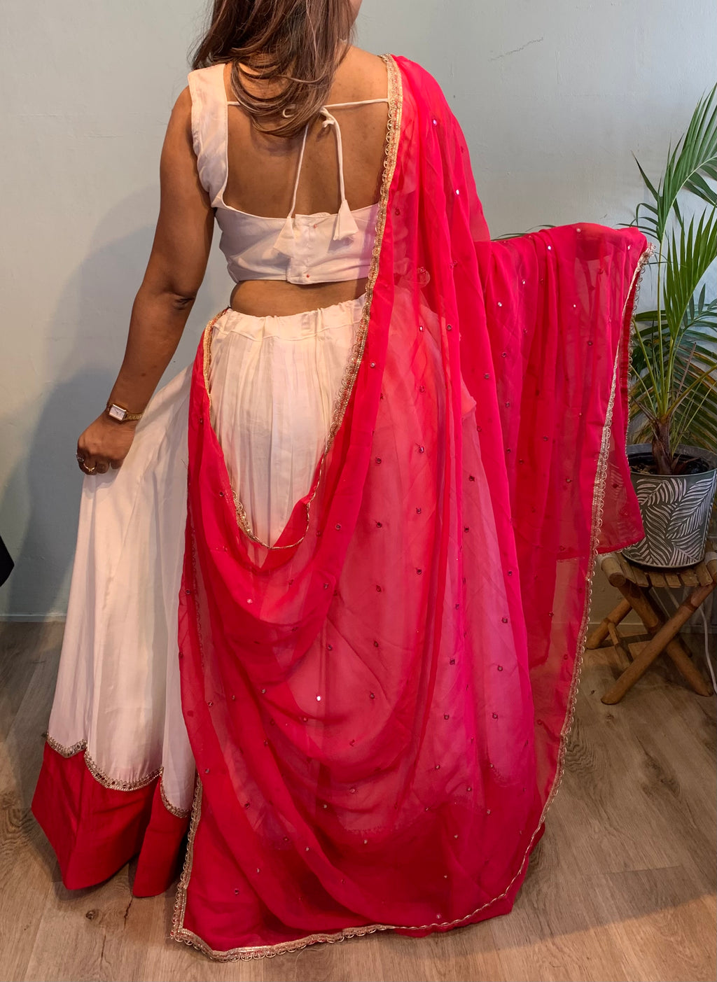 Sakshi lehenga set