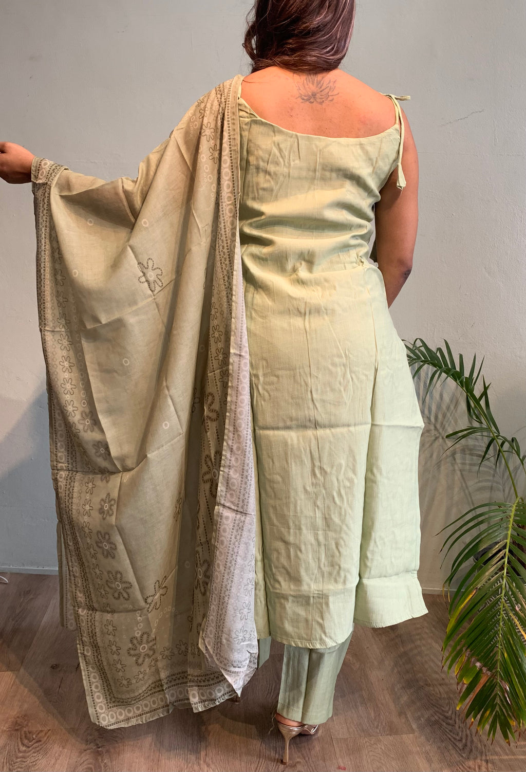 Tami Churidar set