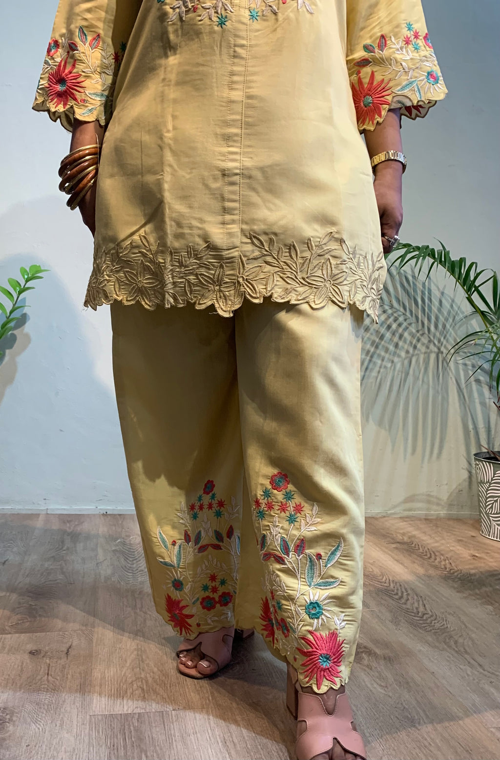 Kiara embroidered cordset