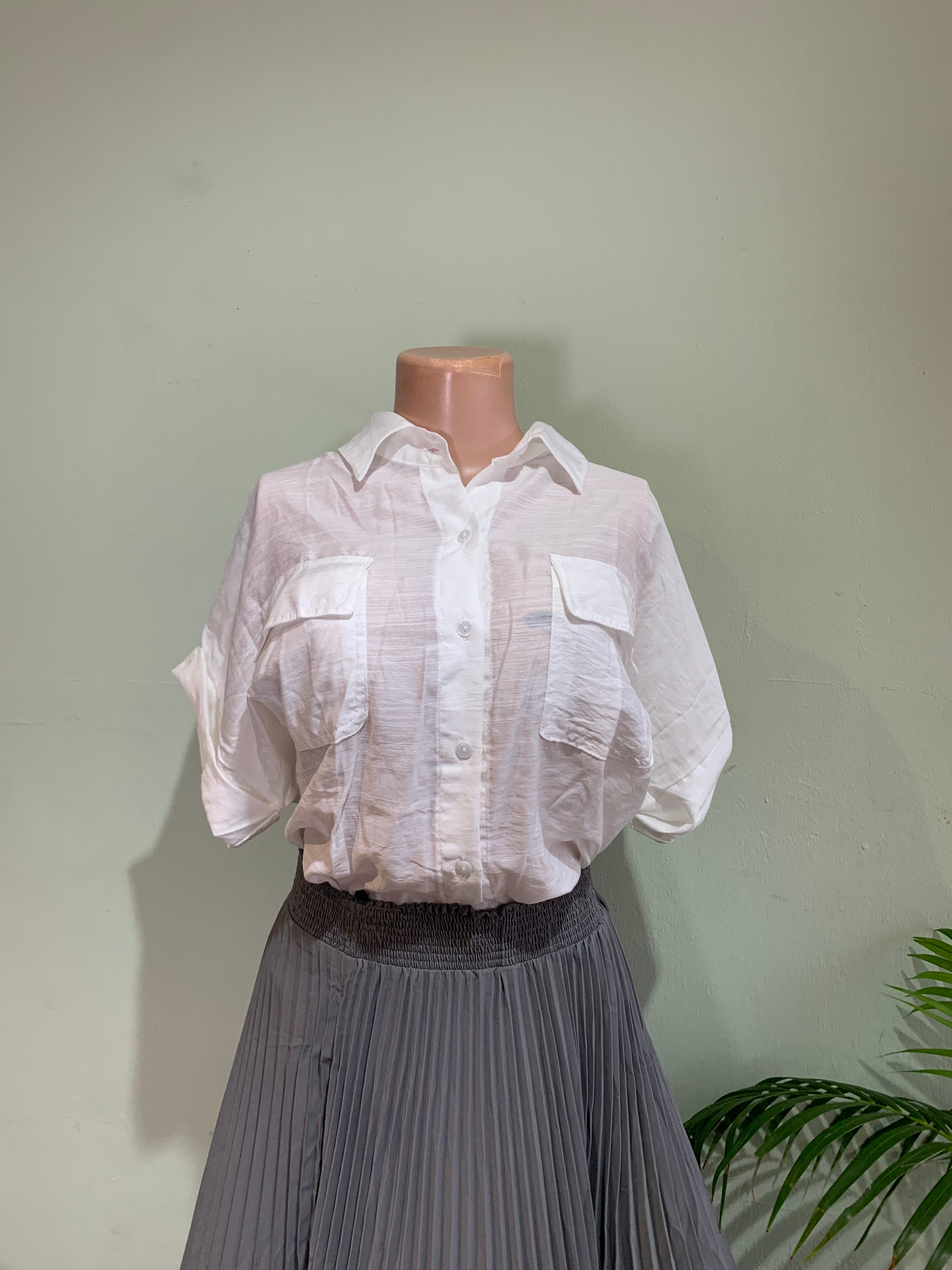 Short sleeves blouse
