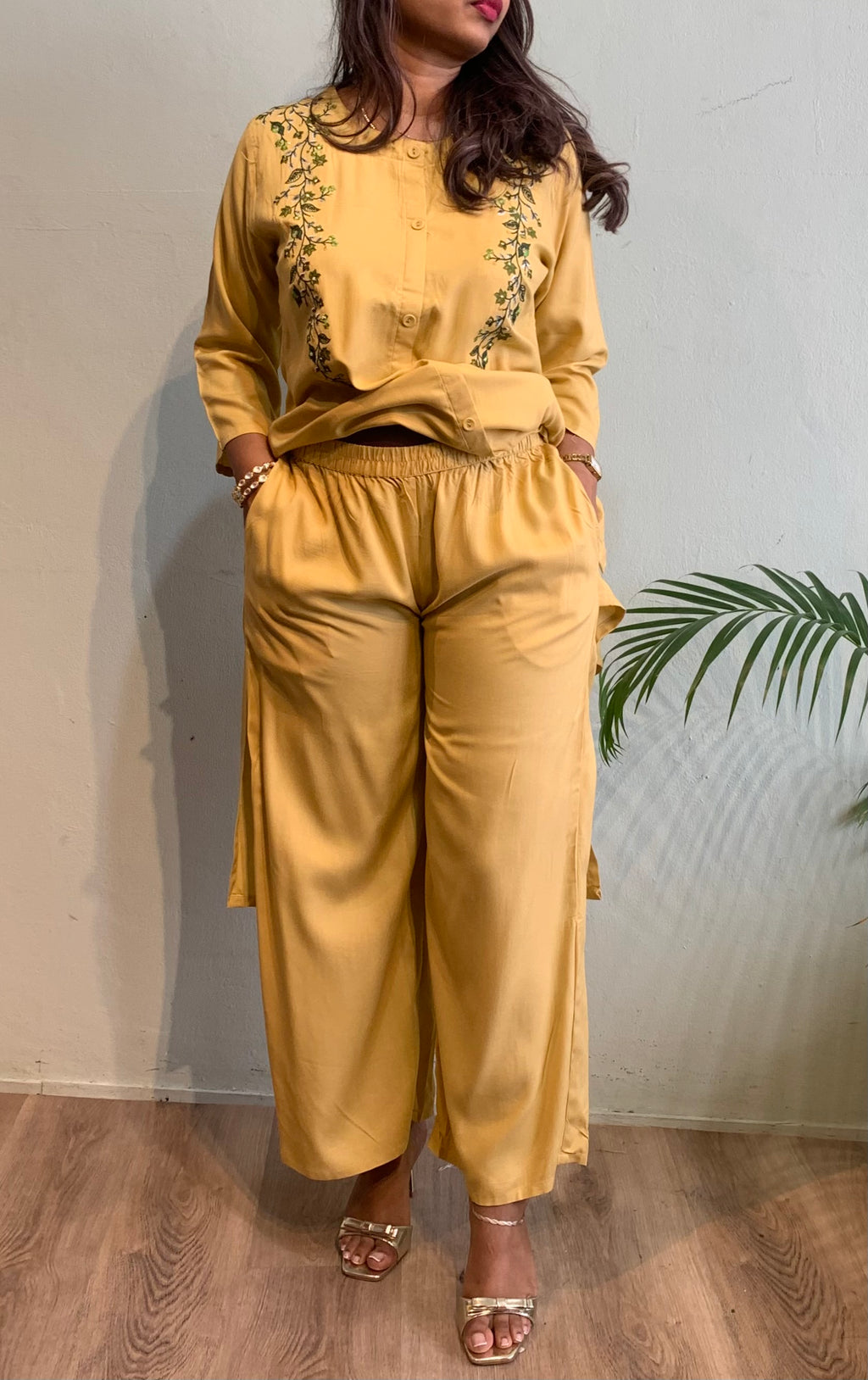 Nishmi cordset