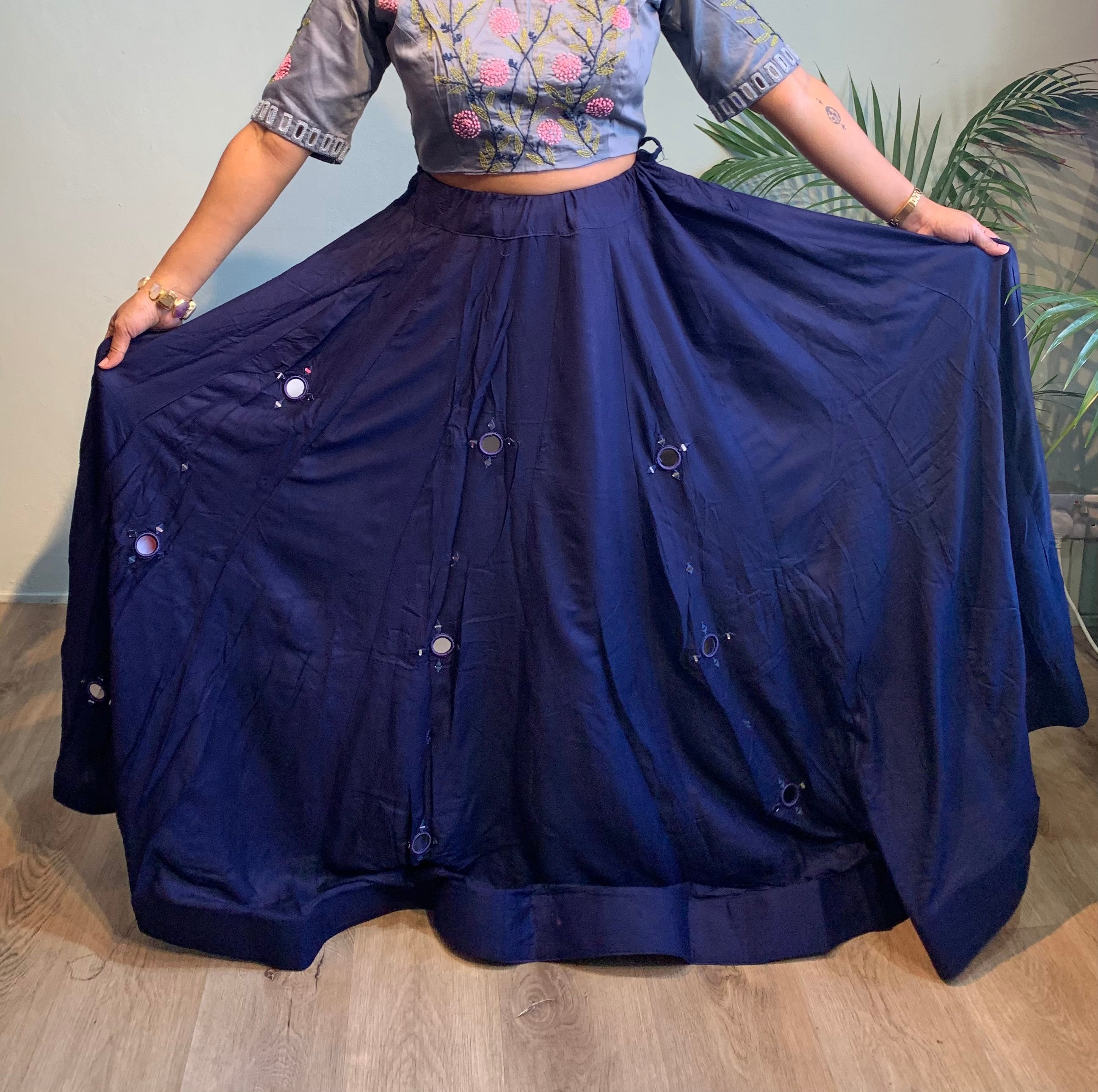 Sheshti Mirror skirt