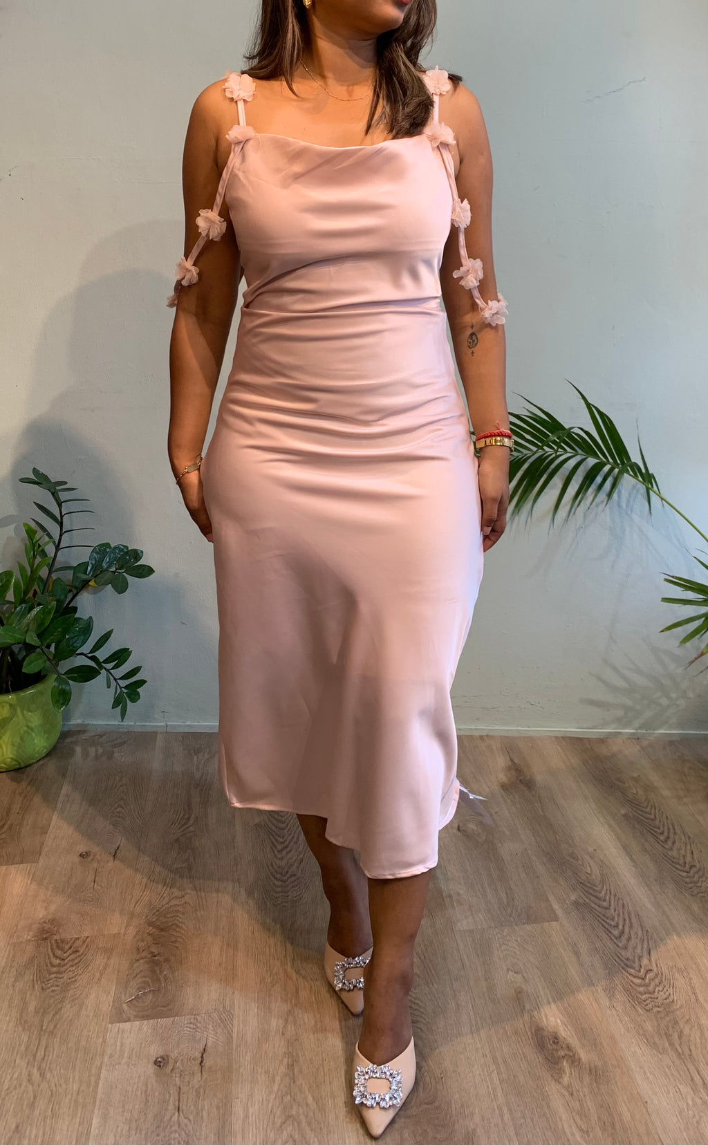 Drop floral satin dress