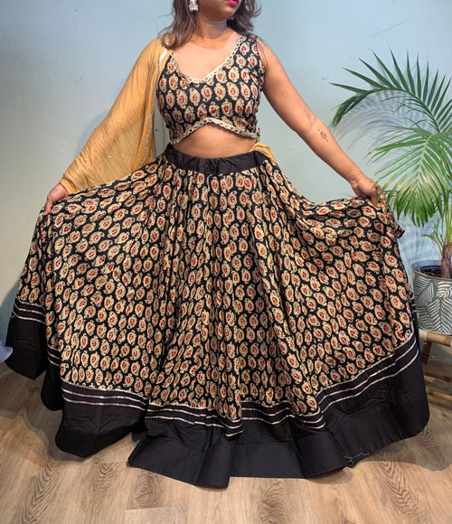 Ajrakh set