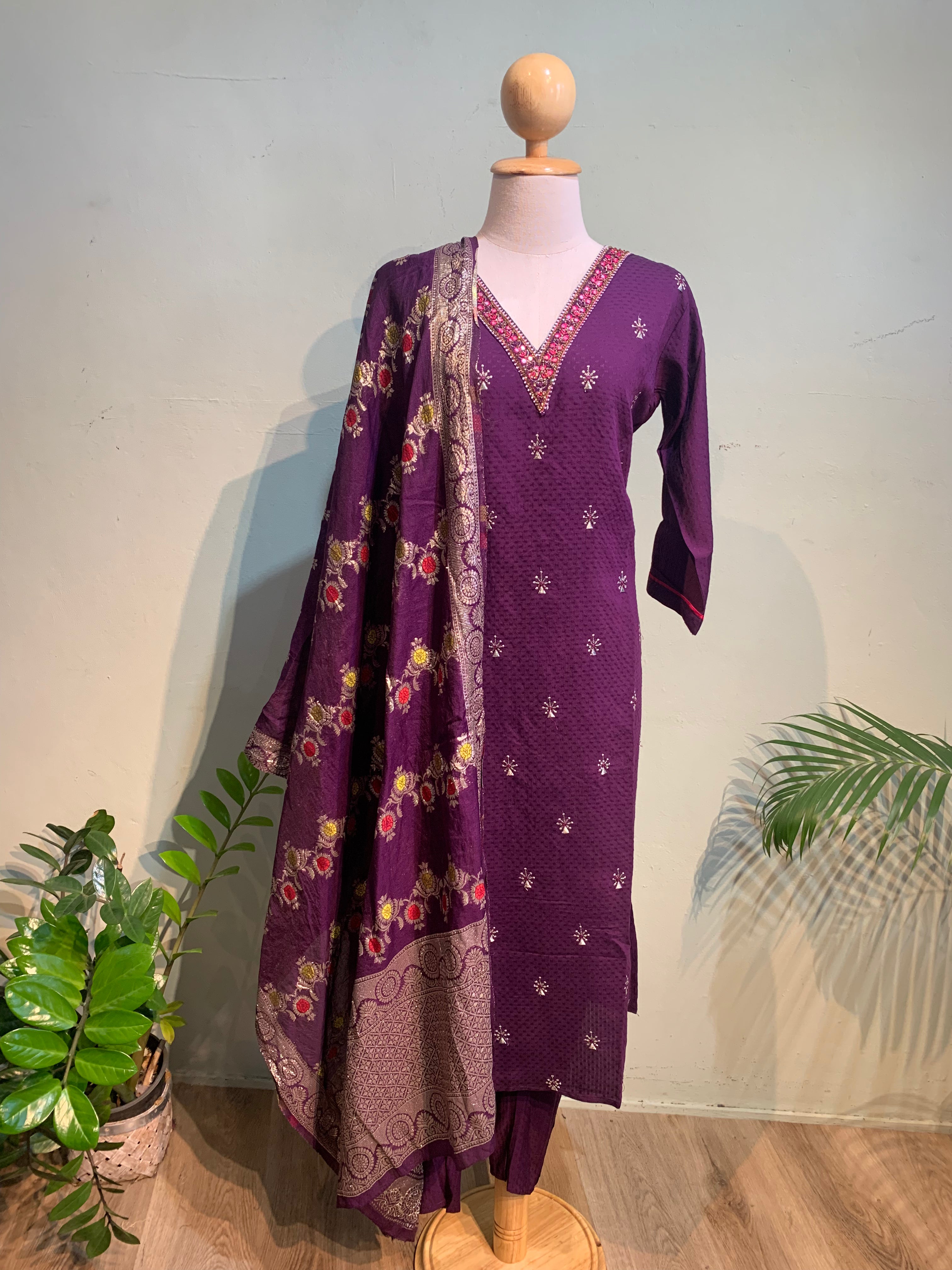 Jesh Churidar set