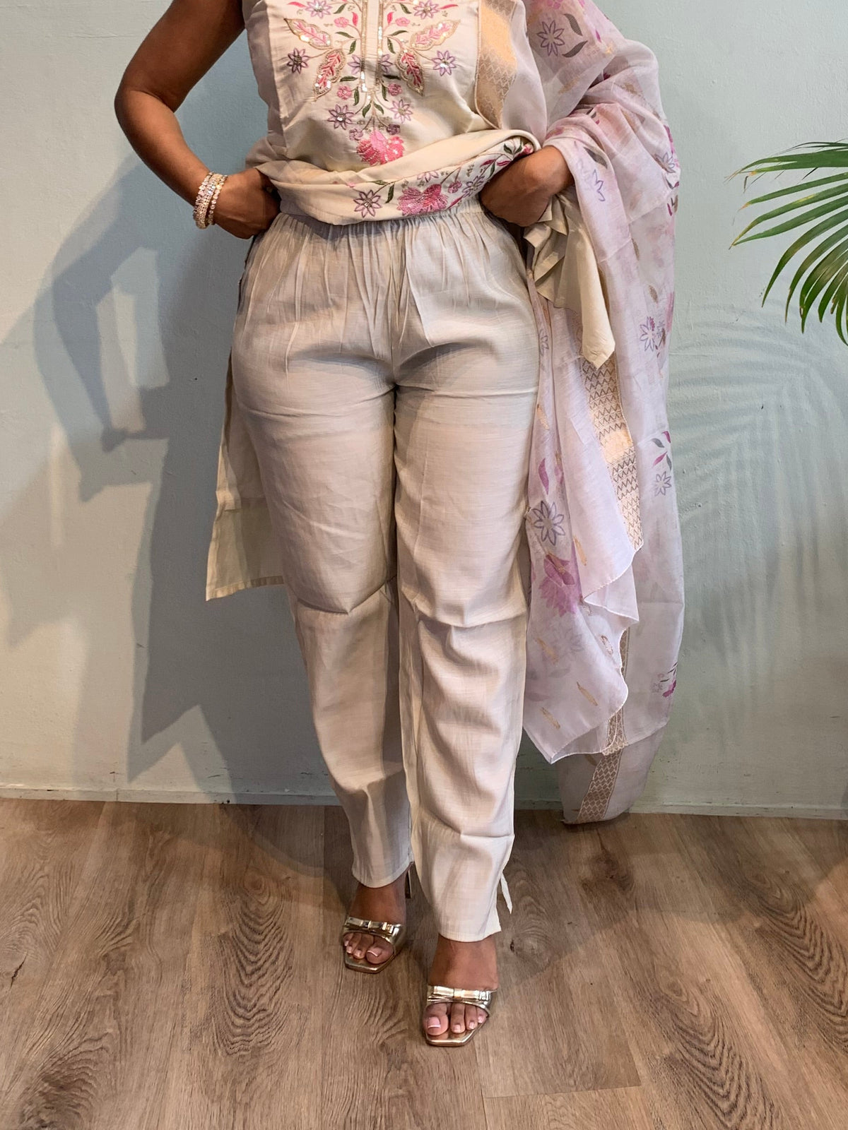 Neerja churidar