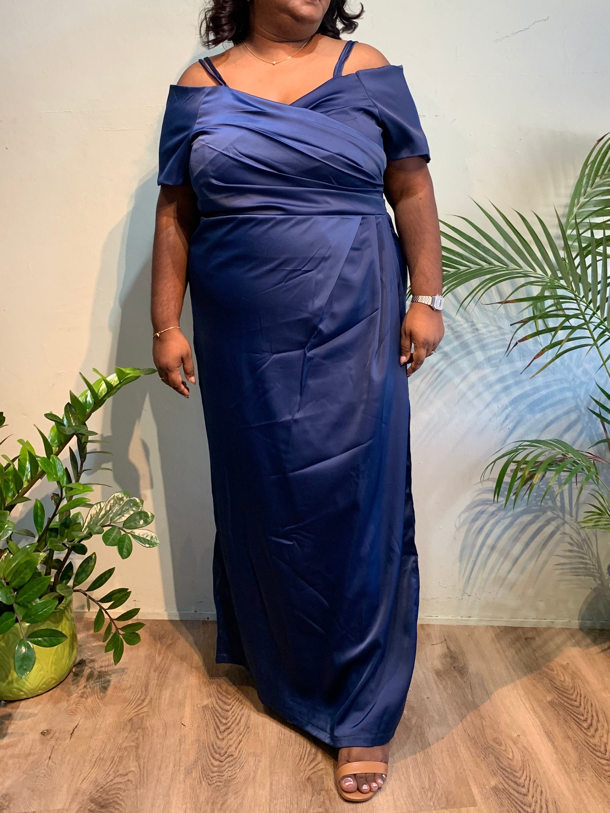 Niru Satin dress