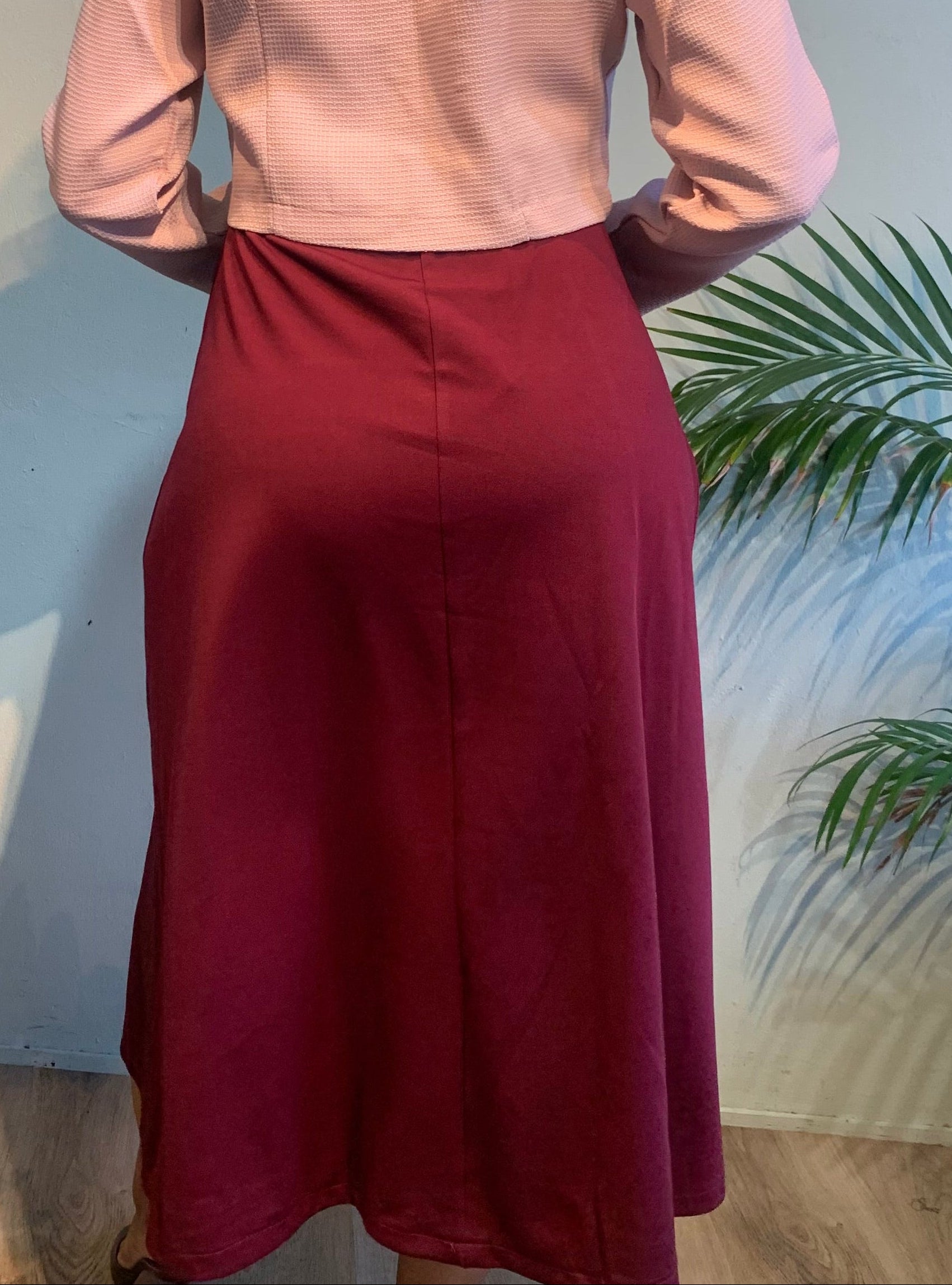 Knot Skirt