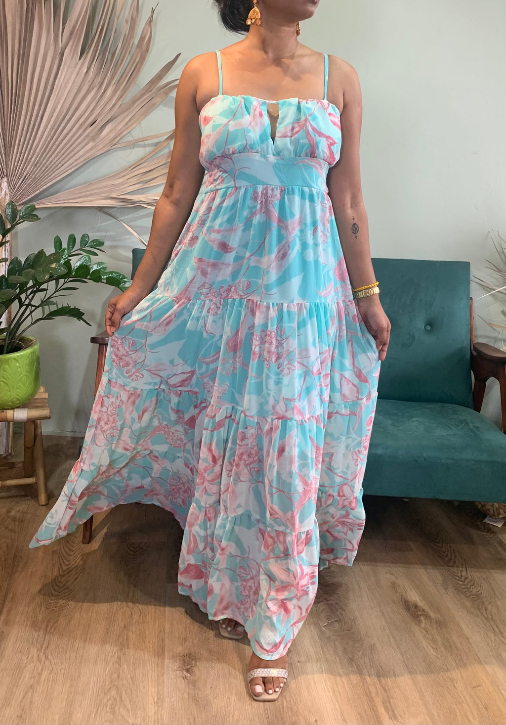 Chiffon Dress with V cut