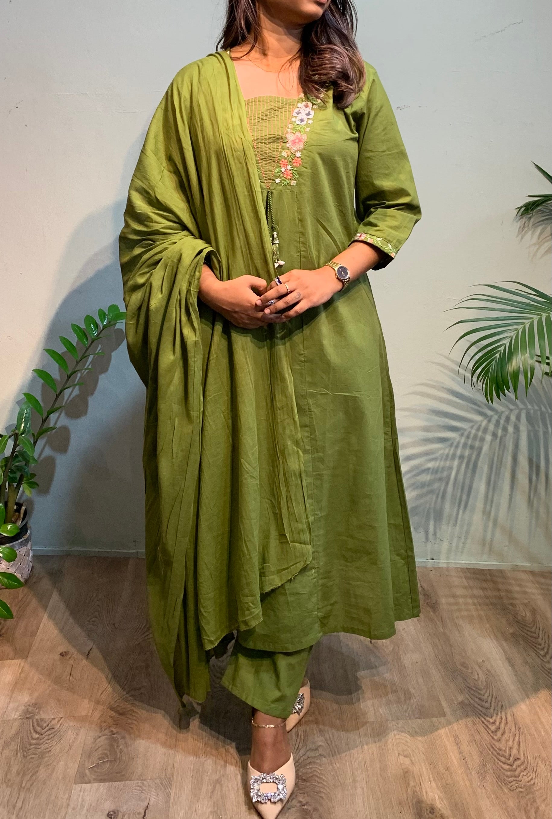Shruti mul churidar