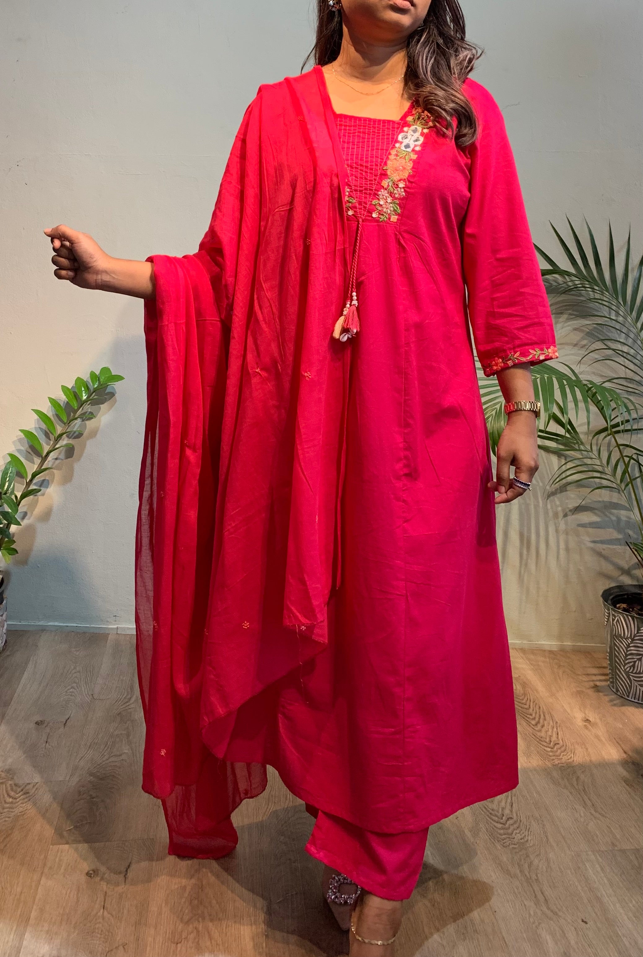 Shruti mul churidar